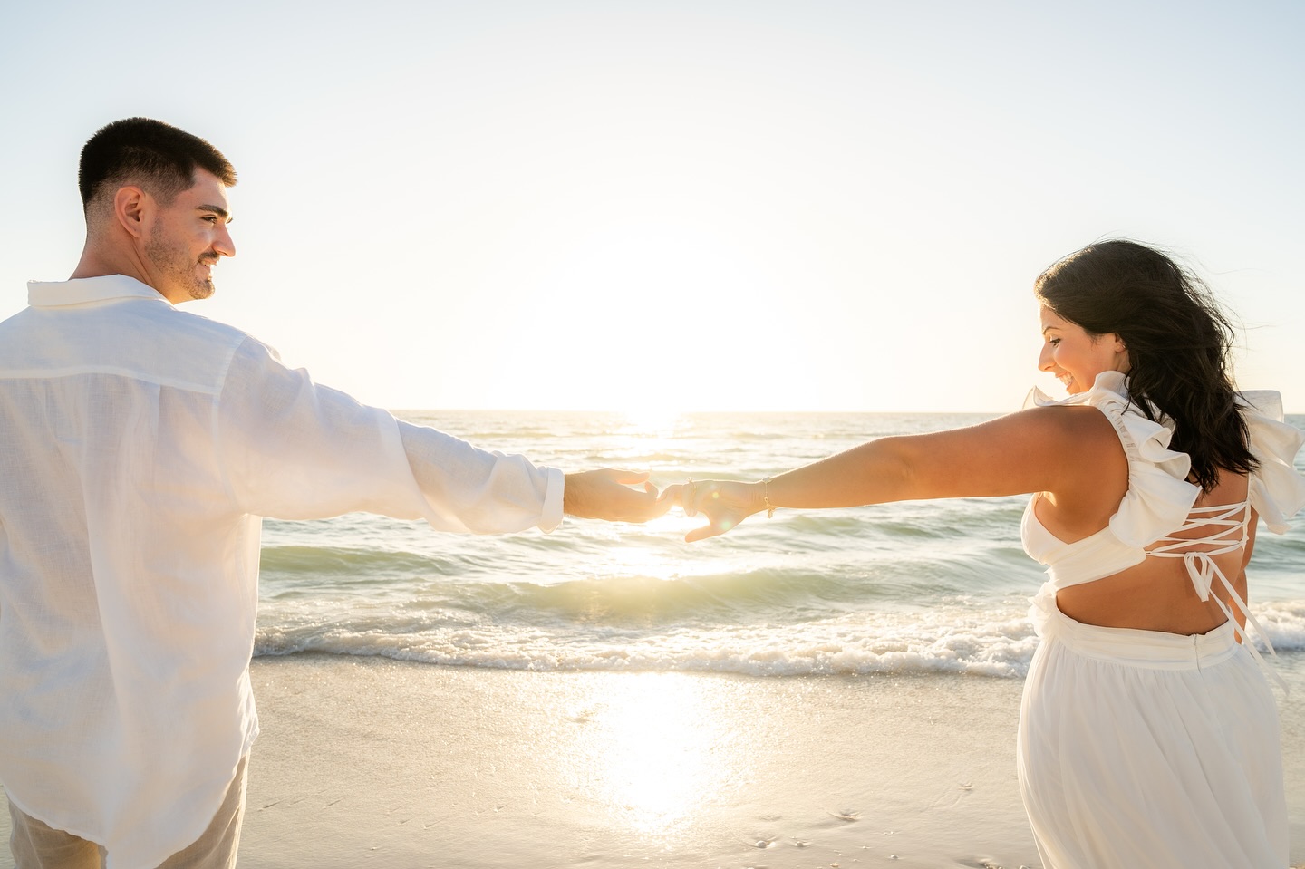 Here comes the sun☀️ #swflphotographer #naplesphotographer #bonitaspringsphotographer #ftmyersphotographer