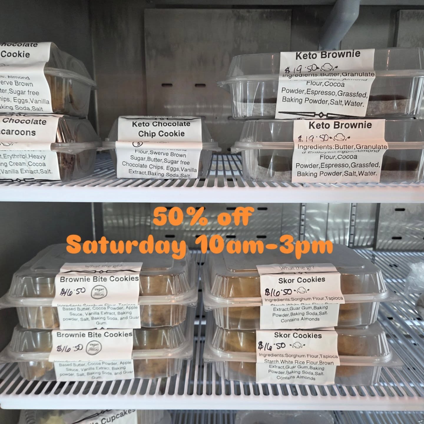 This is what's left in the freezer. Lots of you have been stocking up! Tomorrow is my last day open, Saturday, October 4th 10am-3pm.
50% off everything!!
Thank you all for your support!! 💗