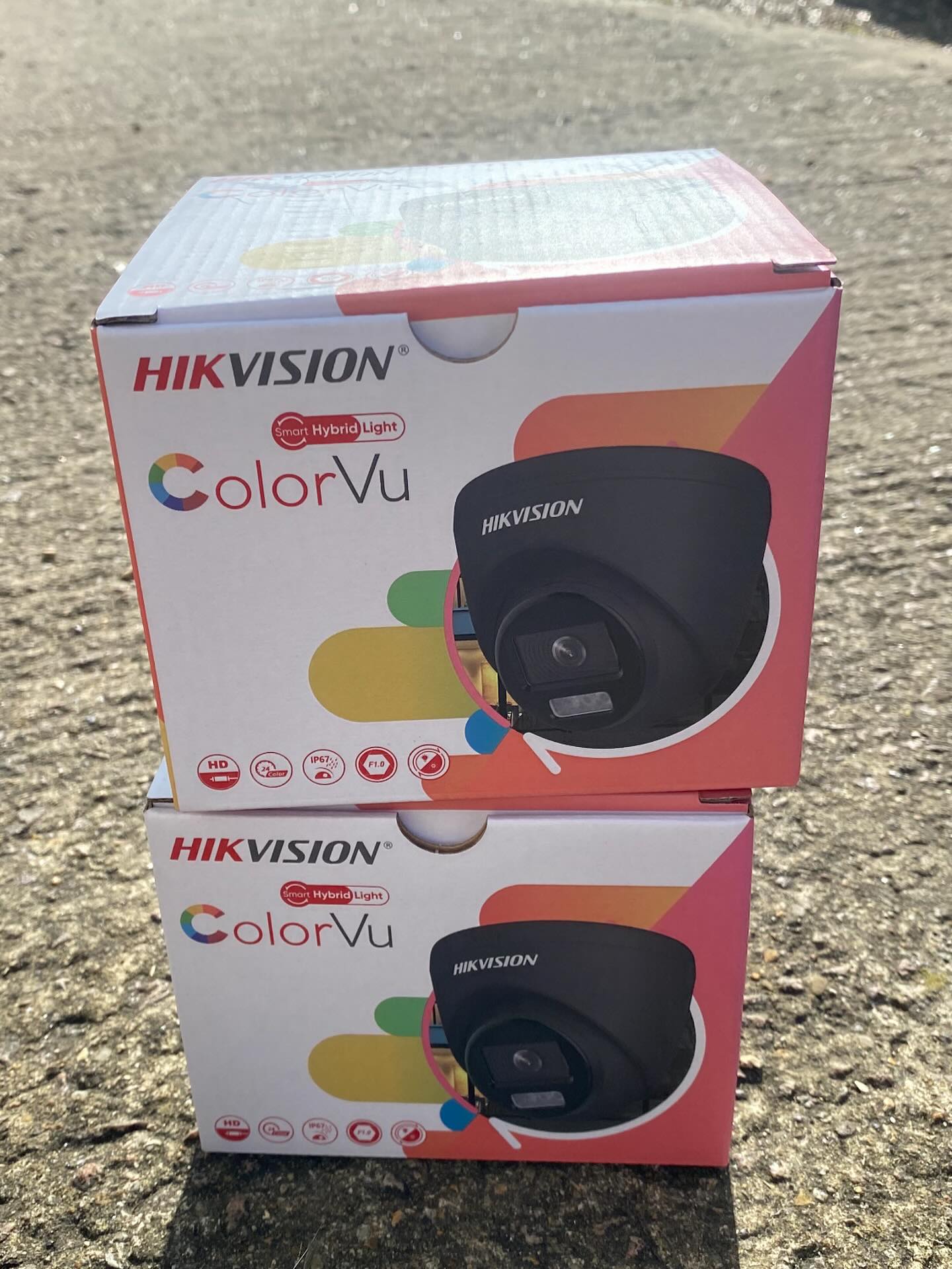 The Weekend warriors are out again in the wind 💨🍃today with two CCTV upgrades for clients in the Royston area - Job done and two homes that little be safer ✅
Feel free to contact the AVGuys for any home security advice…..