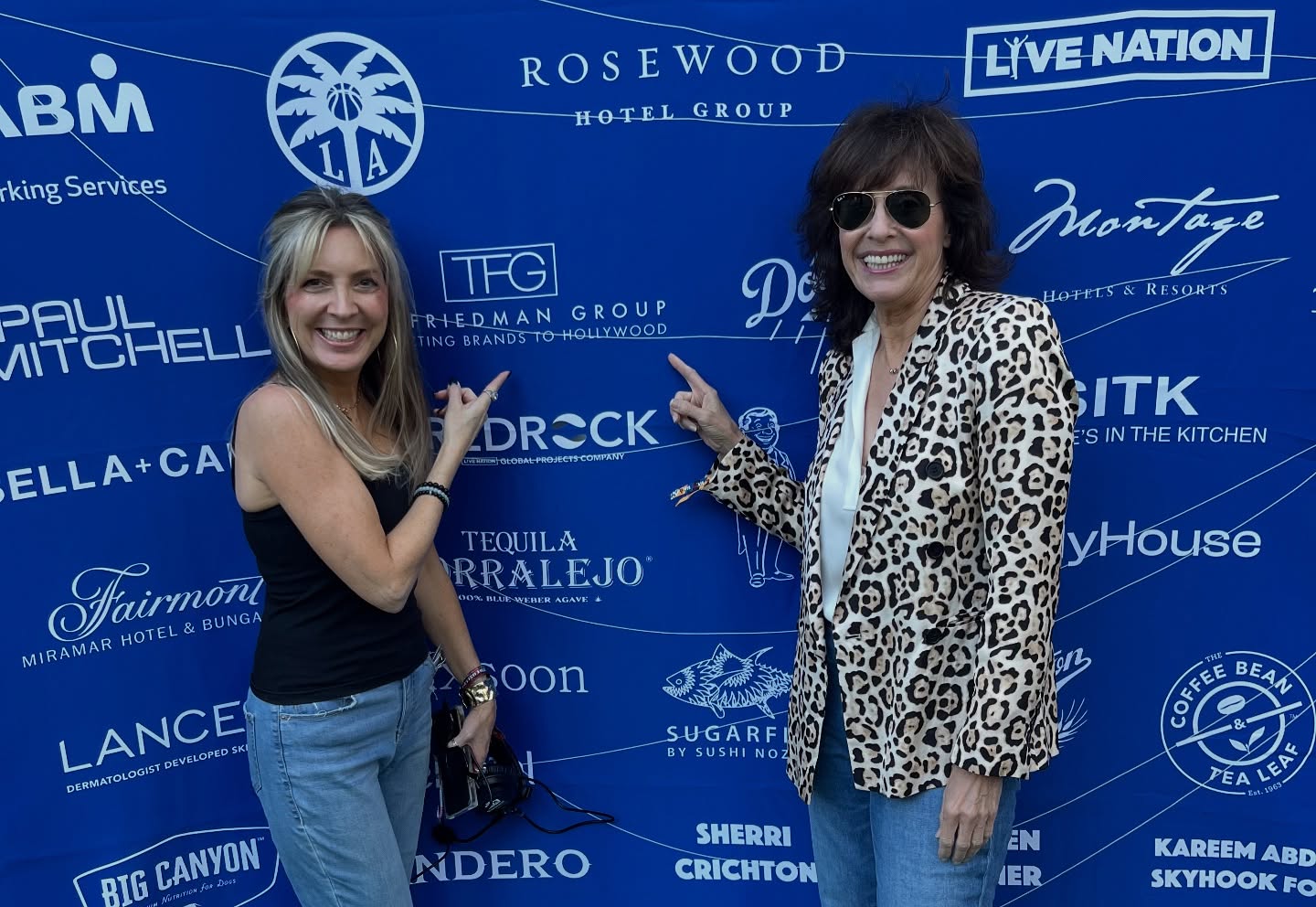 Proud to have TFG included in and supporting this year’s Backyard Concert fundraiser for Teen Cancer America and the UCLA Health Center. This show marked its 10th anniversary, featuring the final U.S. performance of The Who’s “American Farewell Tour,” and unforgettable sets by iconic rock legends John Fogerty, Def Leppard, The Doobie Brothers, Peter Frampton, Eddie Vedder, and Cheap Trick—together raising over 6 million dollars. It was an extraordinary evening of music, community, and heartwarming purpose in support of a vital cause.
Photo Credit: @kevinmazur @craigwestonphotography
@teencanceramerica @uclahealth @officialthewho @eddievedder @defleppard @mrpeterframpton @cheaptrick @johnfogerty @doobiebrothersofficial