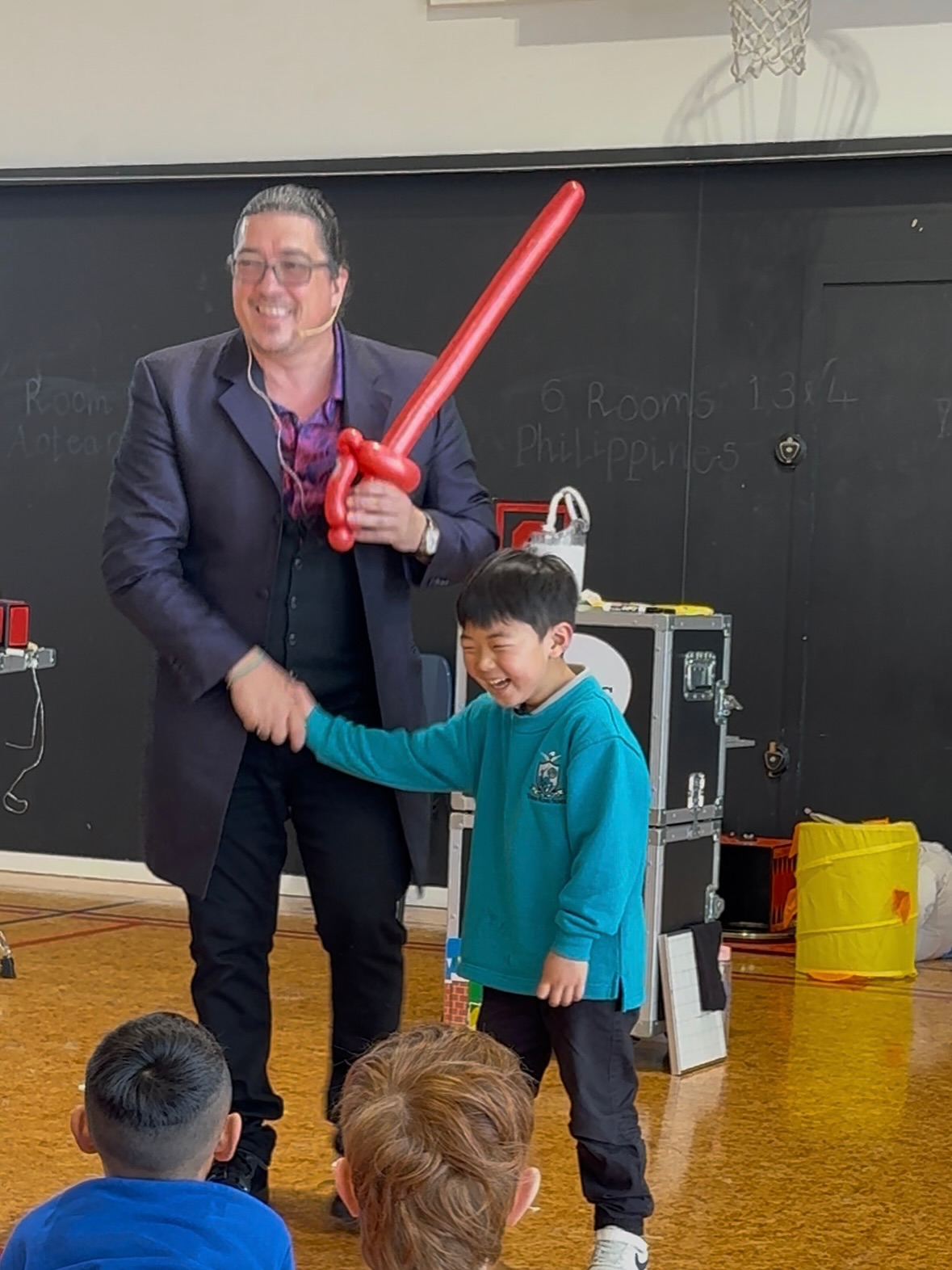 Fab few days performing our interactive magic show for the school holiday clubs
There’s nothing better than hearing all the laughter, giggles, and pure joy during our interactive magic shows. Kids of all ages were laughing their heads off and having such a blast
If you’re looking for high-energy, engaging, and unforgettable entertainment for your holiday club, get in touch – we’ll make sure your show is one to remember!