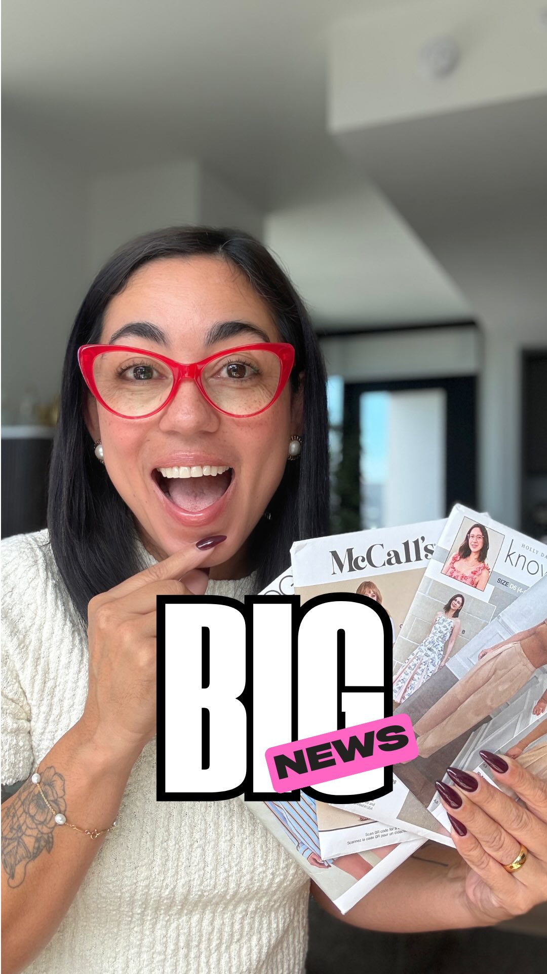 BIG NEWS!!!! 🥳🎉🙌🏽 Thank you all so much! I’m so excited to see Abbie leading this next chapter for Simplicity Patterns. Her lifelong dedication to sewing and her deep understanding of our industry and community give me tremendous confidence in the future. It’s an honor to continue championing these beloved brands alongside her and to help inspire the next generation of makers to keep sewing and creating! 🙌🏽🥰