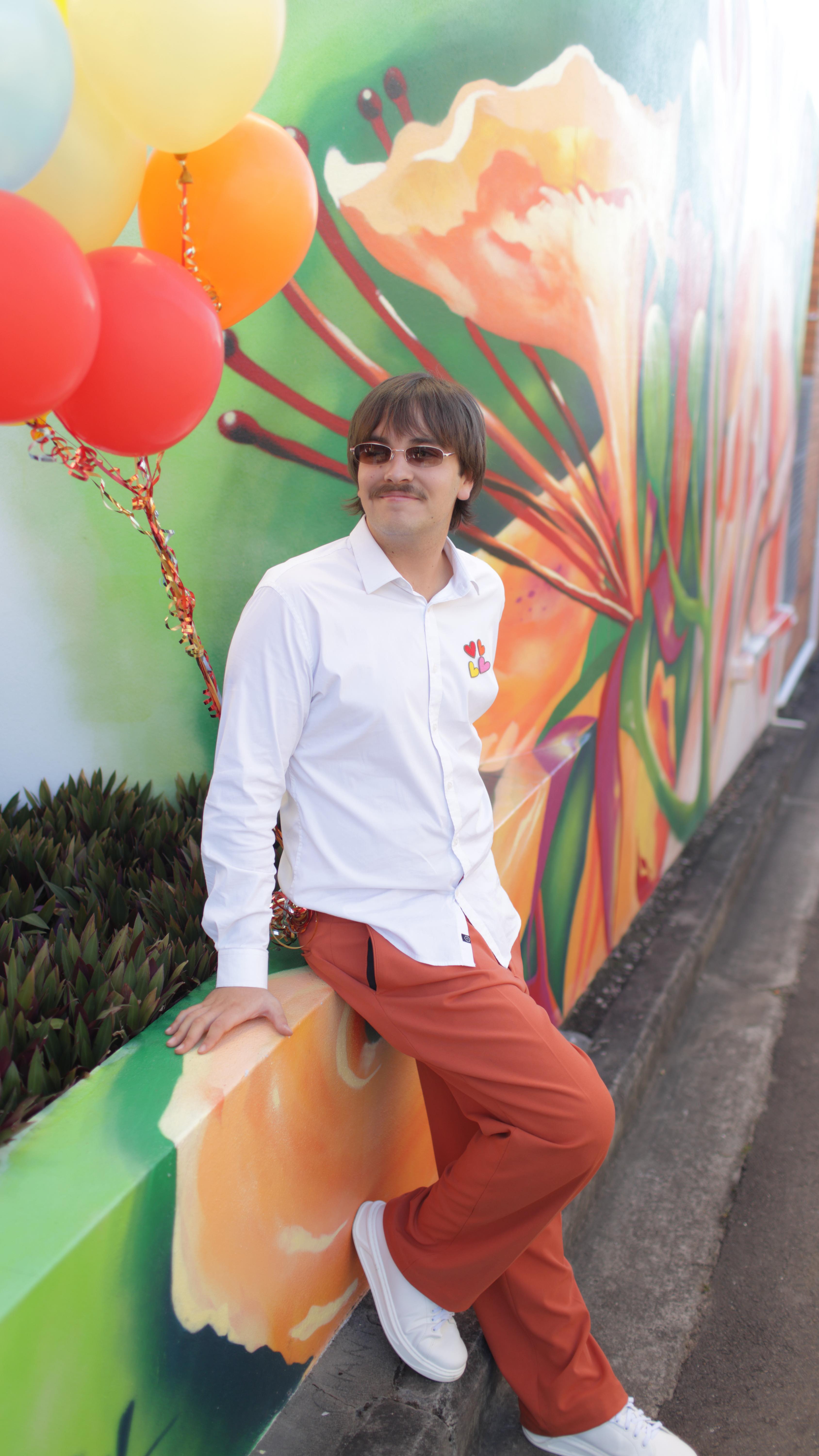 Having already captured the nation’s attention, @marshallhamburgermusic now steps forward with his radiant debut single ‘Thought of You’.
There are some songs that feel like a burst of sunlight, lifting moods and shifting the whole day in an instant. ‘Thought of You’, the debut single from 2025 Australian Idol winner Marshall Hamburger does just that ☀️
Chatting to @pipinandtheducks, Marshall shared his @australianidol experience, the process of creating this song and music that has been inspiring him lately.