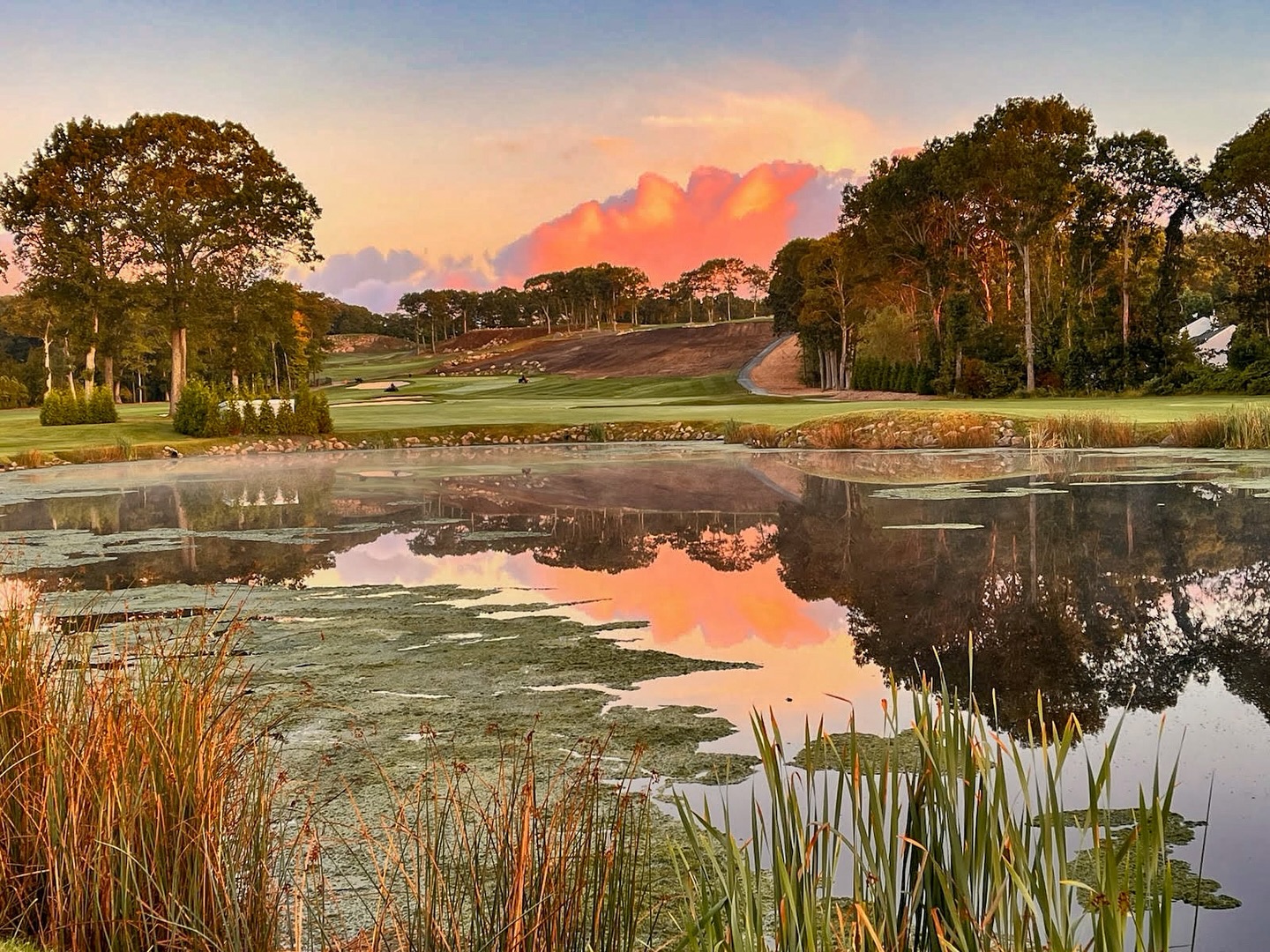🌅 Serenity at The Rock Golf Club
Mornings like this remind us why we love this game — the still water, the golden fairways, and skies painted in fire and calm. Every swing here feels a little more peaceful, a little more inspired.
🏌️♂️ Where golf meets pure Long Island beauty.
#TheRockGolfClub #LongIslandGolf #SunsetRound #GolfLife #CourseViews #GolfPhotography