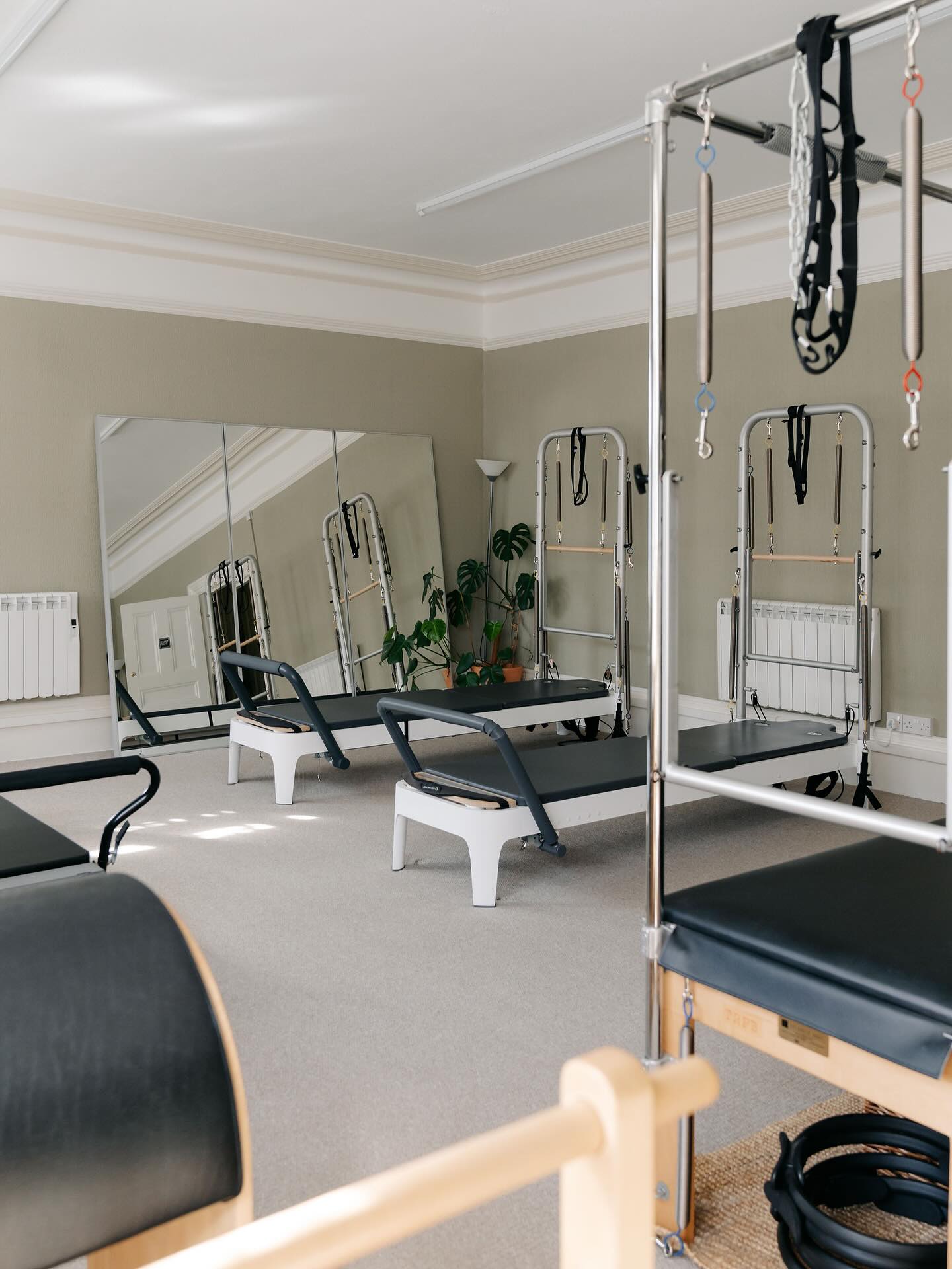 It’s about time we reintroduced ourselves here at Margate Pilates Studio
We are a collective of Pilates teachers from different backgrounds and trainings but with one shared passion - The Pilates Method.
We’ve all come to Pilates in one way or another through an injury or discomfort in our body and we pride ourselves on helping our clients re-find balance. Whether that be pre or post surgery, everyday aches and pains or sporting injuries - Pilates can help any body.
What brought you to your first Pilates class?
