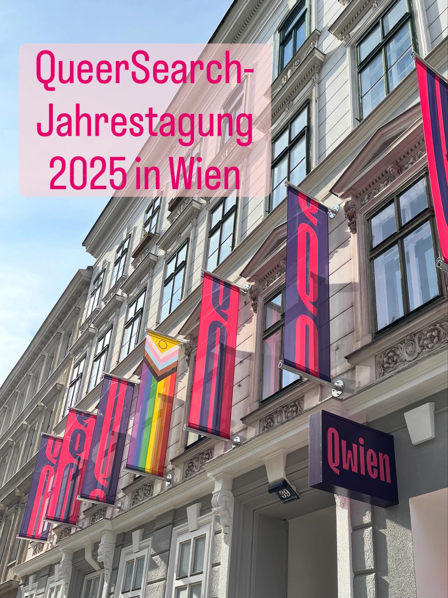 Letztes Wochenende fand die Jahrestagung von QueerSearch 2025 bei @qwien.zentrum statt – drei Tage voller Vernetzung und Austausch zwischen deutschsprachigen queeren Archiven, Bibliotheken und Sammlungen. Einen Rückblick gibt’s in den Story-Highlights! 📚🌈