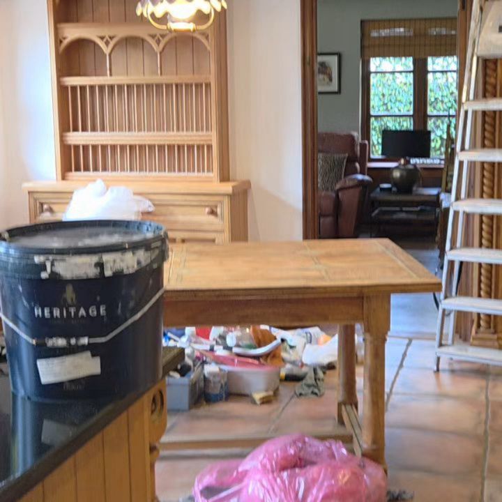 Hood morning all..hope you enjoy the work carried out by the prettyperfect decorating team
This was a tough one,working on this job in such a small time scale.. but after long hours each day..we got there in the end..
for any queries..please DM or call/text 07969904180...
#prettyperfecthomeseevices #essexestateagent #essexcleaning #cleaning #essex #freshspaces #essexbusiness #essexlivingmagazine #carpetcleaning #carpetcleaning #benfleetessex #essexcleaningessex #rayleighessex #hockleyessex #leighonseaessexcleaning #leighonseaessex #hadleighessex #rochfordessex #laindonessex #Basildonessex #chalkwelless#decorating #westcliffessex
@bearestateagents @haart_rayleighlettings @gilbertnroserayleigh @diggins_and_co_estate_agents#dog #dogrescue #southenddogs #rayleighdogs
#sbconcepts