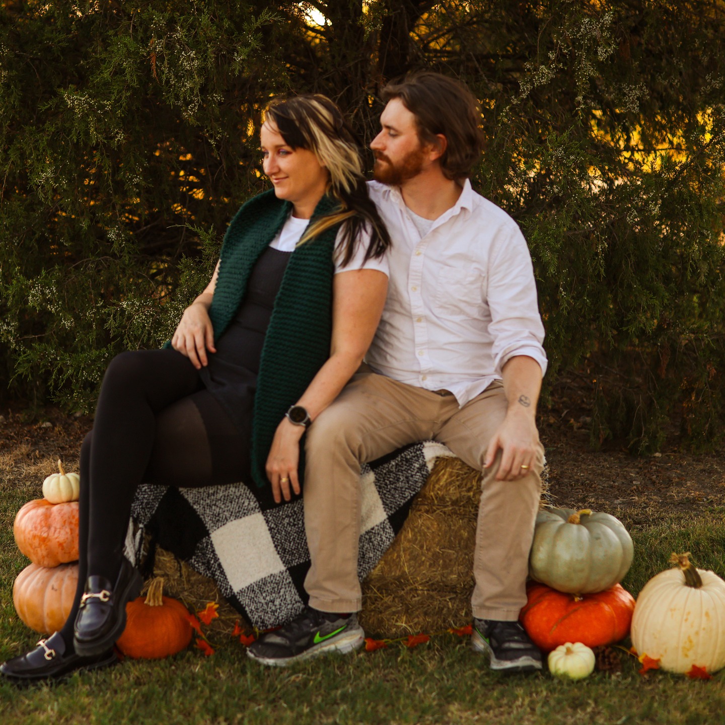 🍂✨ Fall mini sessions are so much fun! I love capturing all the cozy sweaters, pumpkins, and golden light during the season. I’m fully booked for next weekend, but I might open up another date soon if there’s enough interest!
Drop a 🍁 in the comments if you’d want a spot or message me to get on the list! 🧡📸
#fallminis #fallphotos #photographerlife #pumpkinseason #fallfamilyphotos #dfwphotographer