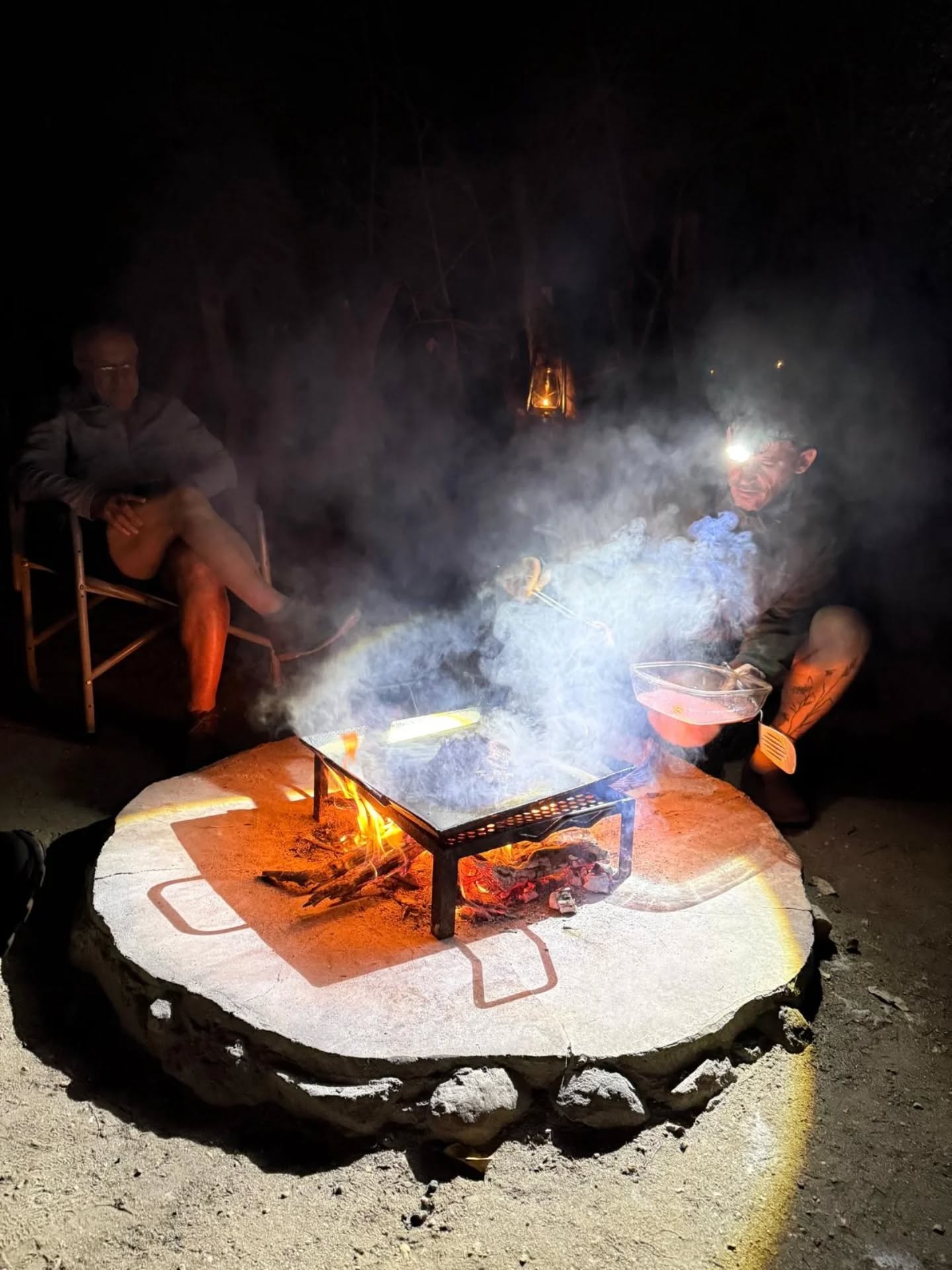 ✈️ Vrijdagavond hadden deze klanten nog te maken met een kapot vliegtuig en daardoor vertraging.
🦒 Nog geen 24 uur later zijn ze in het Greater Krugerpark en genieten van de safari's, geluiden en geuren van de bush!
🦓Thank you @muweti_bush_lodge team for looking after our guests wonderfully - as always.