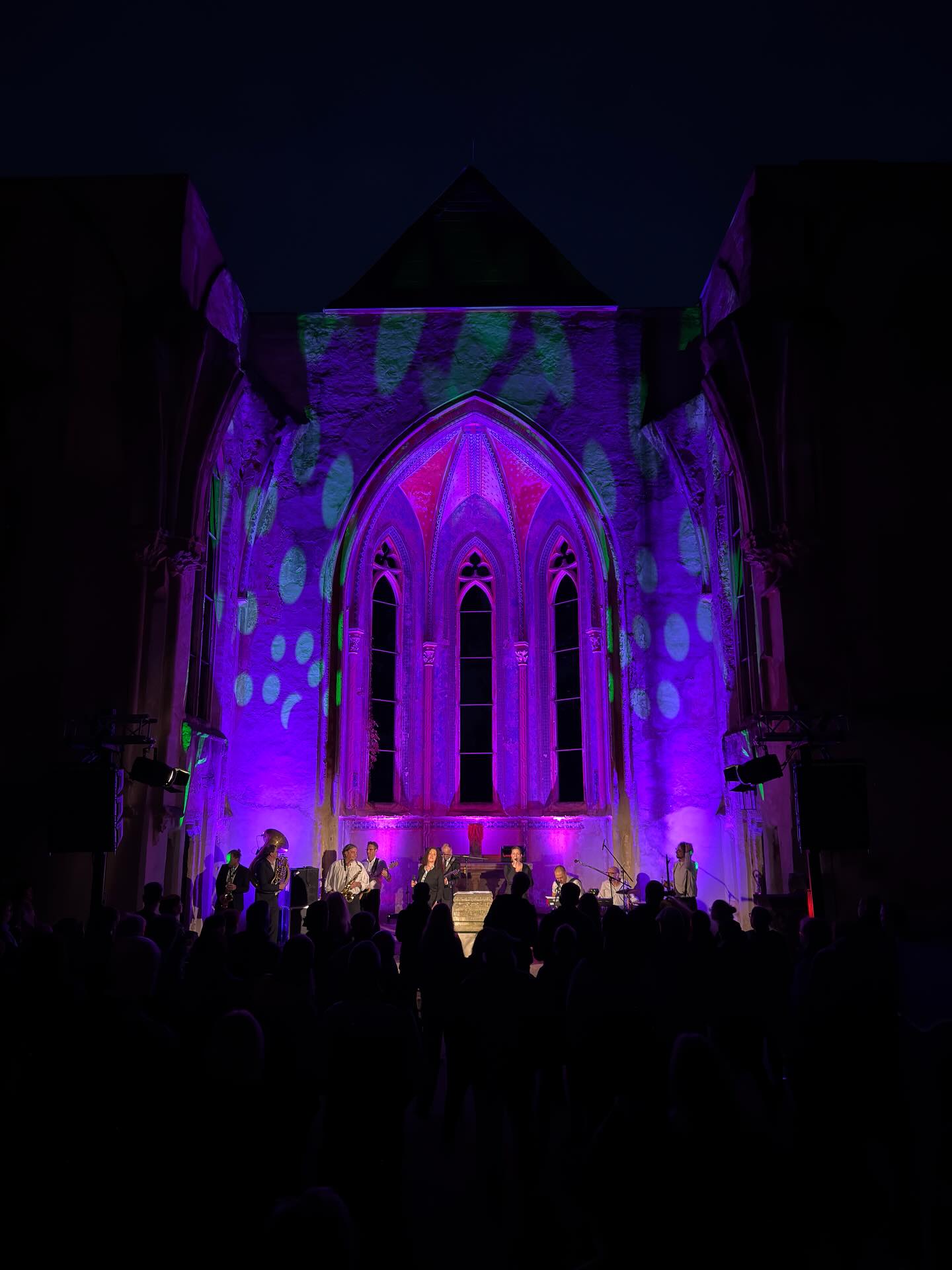 Beleuchtung und Ton-Installation in der Kirchenruine Wachau.
-
-
Interesse geweckt ❓
Kontaktieren sie uns um ihr Event zu
perfektionieren.
-
🌐www.tsp-gera.de
📧info@tsp-gera.de
-
-
@kirchenruine_wachau
#veranstaltung #veranstaltungstechnik #event #beleuchtung #malighting #allenandheath