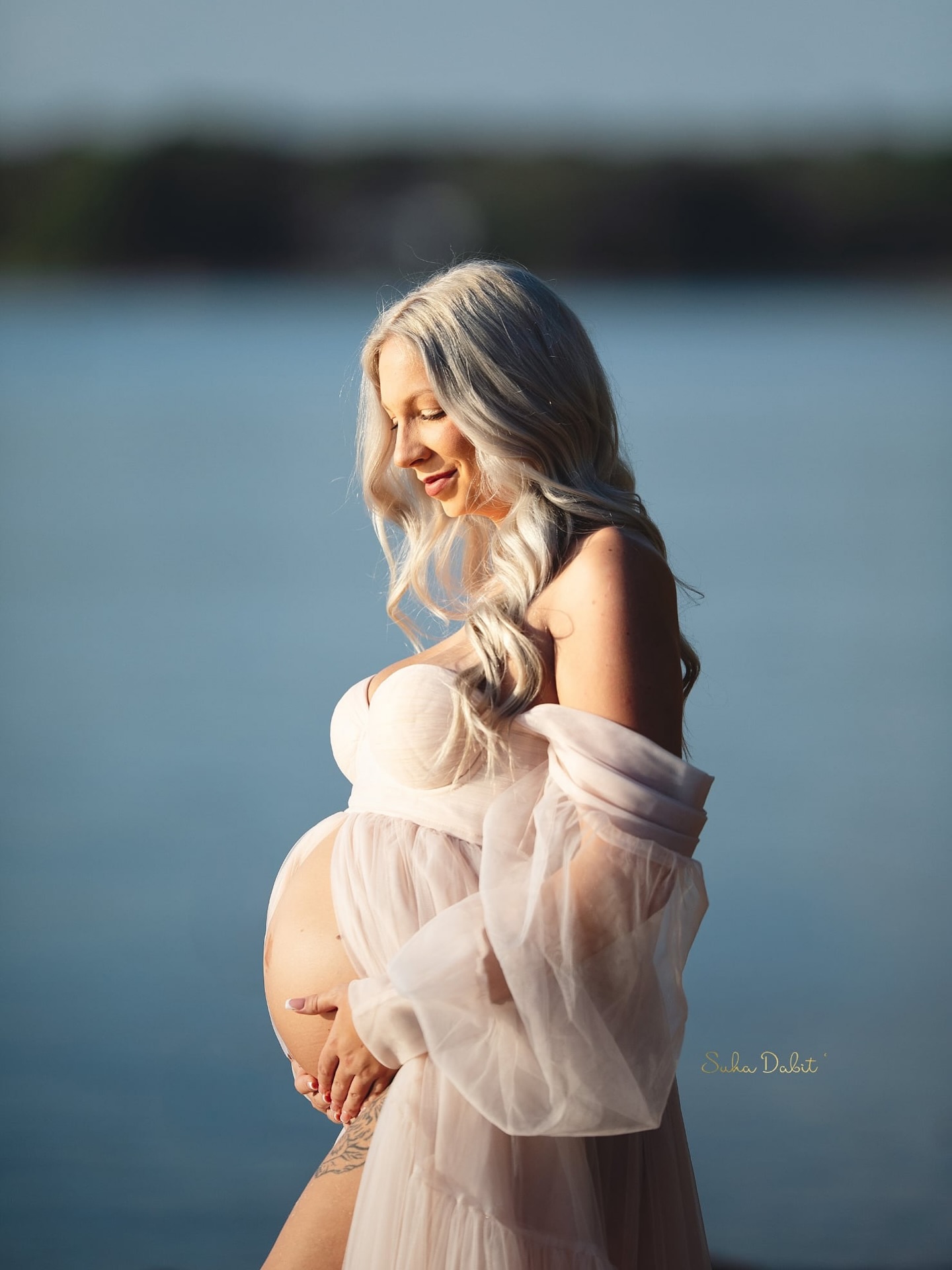 Waiting on the sweetest little girl and glowing every step of the way.✨