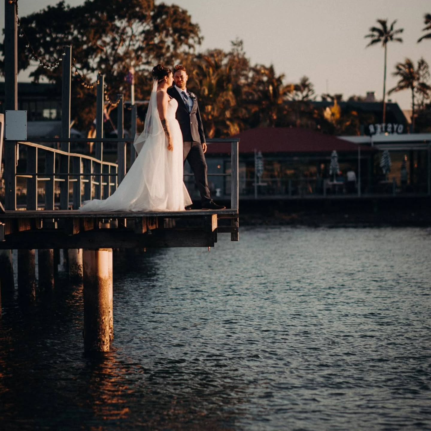 Olivia and Jed’s day at Sandstone Point Hotel was stunning!
A short and sweet ceremony for two people who simply love each other, and wanted to celebrate with their favourite people.
Captured by the talented Roman from @shesaidyes.photos