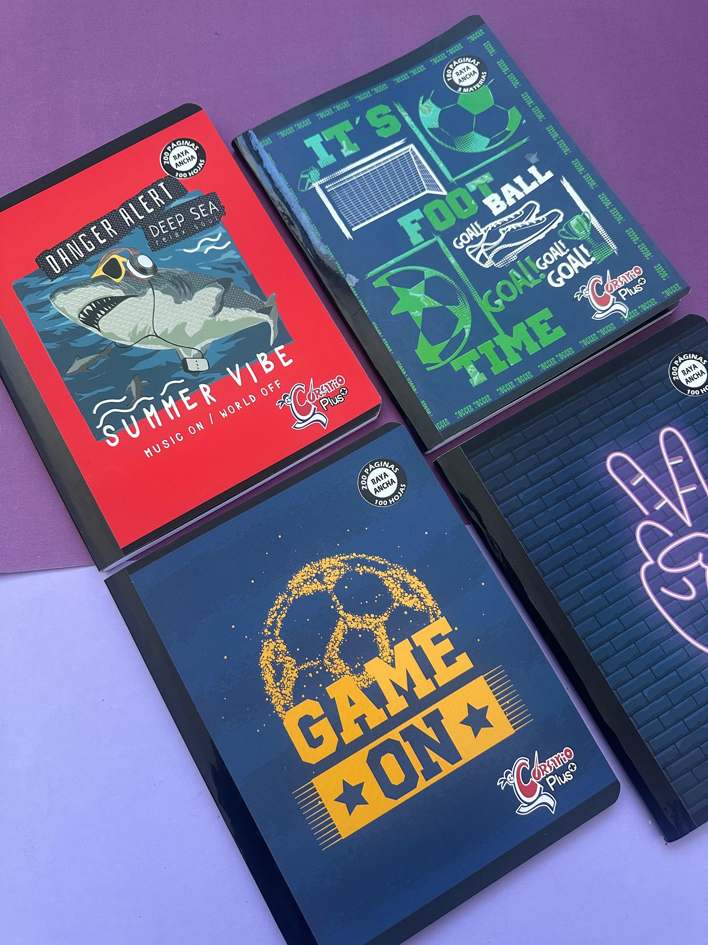 🎮⚽ 😏 Gamer, deportista o ambos, tenemos el diseño perfecto para ti 📚✨
✅ Para todos los estilos
✅ Para los que aman lo que hacen
📲 Escríbenos:
📞 6617-5658 | 📧 ventas@cuesapanama.com
🔗 Link en el perfil
#cuadernosbalboa #corsario #cuesapanama #panama #másde50añoscontigo