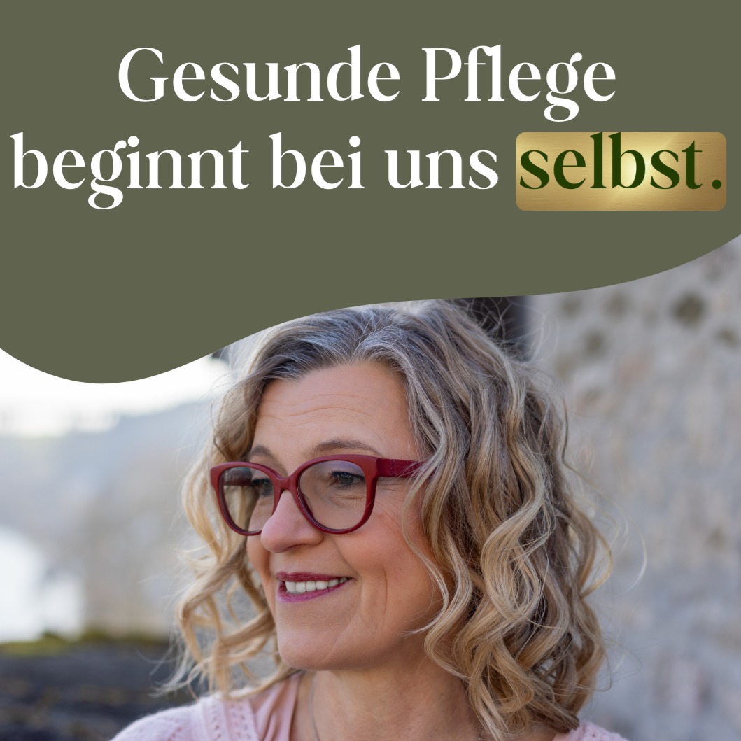 ✨ Viele Pflegende und Therapeut:innen haben im Laufe ihres Berufs gelernt, die eigenen Bedürfnisse hintenanzustellen.
Das „Funktionieren“ steht im Vordergrund – für Patient:innen, Klient:innen, Kolleg:innen.
Doch eines wird dabei oft vergessen: Nur wer gut für sich selbst sorgt, kann langfristig gut für andere sorgen.
🌱 Gesunde Pflege und Therapie beginnt immer mit gesundem Personal.
Das bedeutet:
💡rechtzeitig Pausen machen,
💡 den eigenen Körper bewusst wahrnehmen,
💡 Grenzen erkennen und benennen,
💡 Bewegung und Erholung aktiv einbauen,
💡 Unterstützung im Team suchen und annehmen.
Selbstfürsorge ist kein Luxus, sondern die Basis für nachhaltige Gesundheit – im Beruf wie auch im Privatleben. Gerade in herausfordernden Arbeitsfeldern wie Pflege und Therapie ist es entscheidend, Ressourcen bewusst zu pflegen und neue Strategien zu entwickeln, um Überlastung vorzubeugen.
👉 Mich interessiert: Welche Wege habt ihr gefunden, um eure Gesundheit zu erhalten und die Balance zwischen Für-andere-da-sein und Selbstfürsorge zu schaffen?
Teilen wir unsere Erfahrungen – damit Pflege und Therapie nicht nur professionell, sondern auch gesund gestaltet werden können.
#Selbstfürsorge #Pflegekräfte #GesundePflege #Kinaesthetics #Gesundheitserhalten