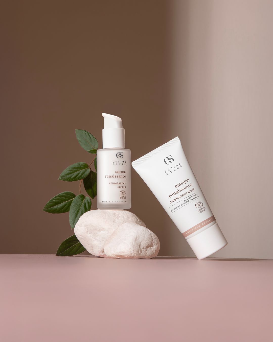 Embrace the change of season with us at Diva. 🌿✨ Our team is here to guide you with organic skincare tips and proven techniques for radiant, healthy skin. Unwind in our treatment rooms complete with heated beds and duvets for the chilly months ahead and treat yourself to the excellence you deserve. Book your appointment today!
Ready to glow? Link in bio for more! #DivaLanark #SkincareGoals #BeautyCare #GlowUp #OrganicSkincare #Wellness #Facials #BeautyTreatments