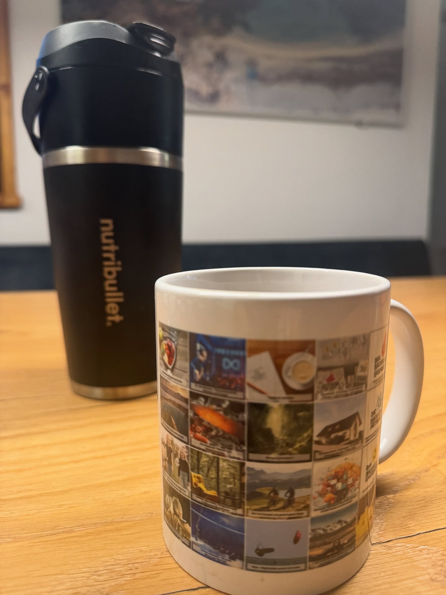 ☕️ Kaffee. Klarheit. Kleine Kicks. Beim Warten aufs heutige Erlebnis-Geh-Spräch erinnert mich mein heuriges Vision Board von der Kaffeetasse aus. Drei Viertel vom Jahr sind Geschichte - einige Ziele bereits erreicht, ein paar angepasst, ein paar aussortiert. So soll’s sein. Leben ist kein Plan – es ist Schmiedearbeit. 🔥 Wie verfolgst und visualisiert du deine Jahresziele?
#VisionBoard #Ziele #BucketlistSchmied #BulletproofCoffee #Nutribullet @nutribullet.dach #ErlebnisGehSpräch #WorkLifeRomance #LebeIntensiv #FeuerEntfachen