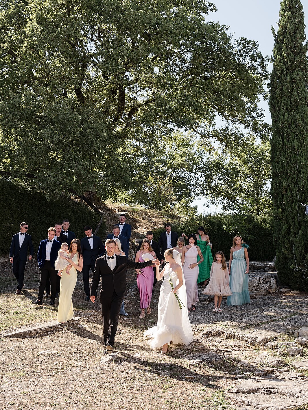 When the wedding party understands the assignment
An intimate destination celebration in the heart of Umbria with the sweetest couple 🫶🏼🫶🏼