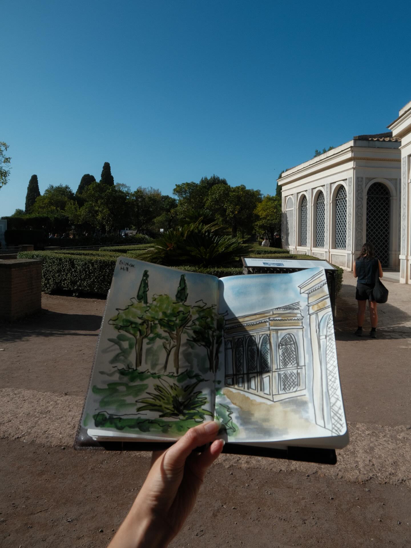 Sketching by Palatine Hill whilst in Rome this weekend 🇮🇹
#art #artist #artwork #sketch #sketching #sketchbook #sketchbookdrawing #sketchbookpage #sketchbookart #italy #rome #palatinehill #wheninrome #foryou #fyp