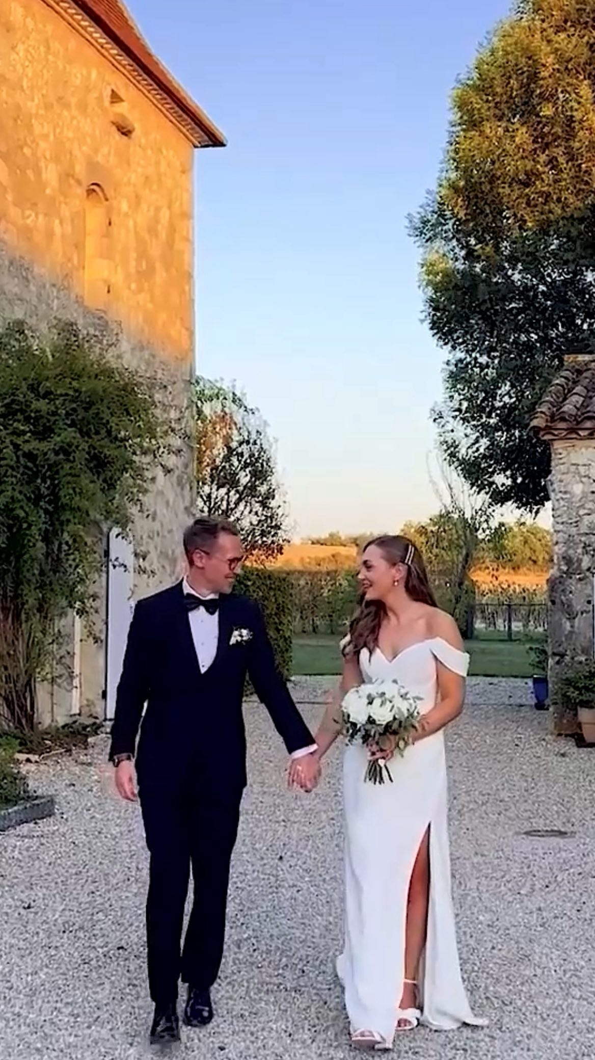 Such a stunning couple to film on their wedding day. Taking time out for a stroll around your venue is always a lovely moment to have after the busyness of the day. It all goes by so quickly so having these films means so much to our lovely couples.
Filming for memories 💛.
.
Planner @suechris1995 for @marrymeinfrance.
Venue @chateaudestpaul.
Hair @weddinghairdordogne.
Makeup @skin23_mua.
Photographer @francesmarysales.
Music @feelslikejulyuk.
.
#weddingfilmfrance #weddingsouthwestfrance #chateauwedding #contentcreatorfrance #chateauweddingfrance #perfectlittlewedding