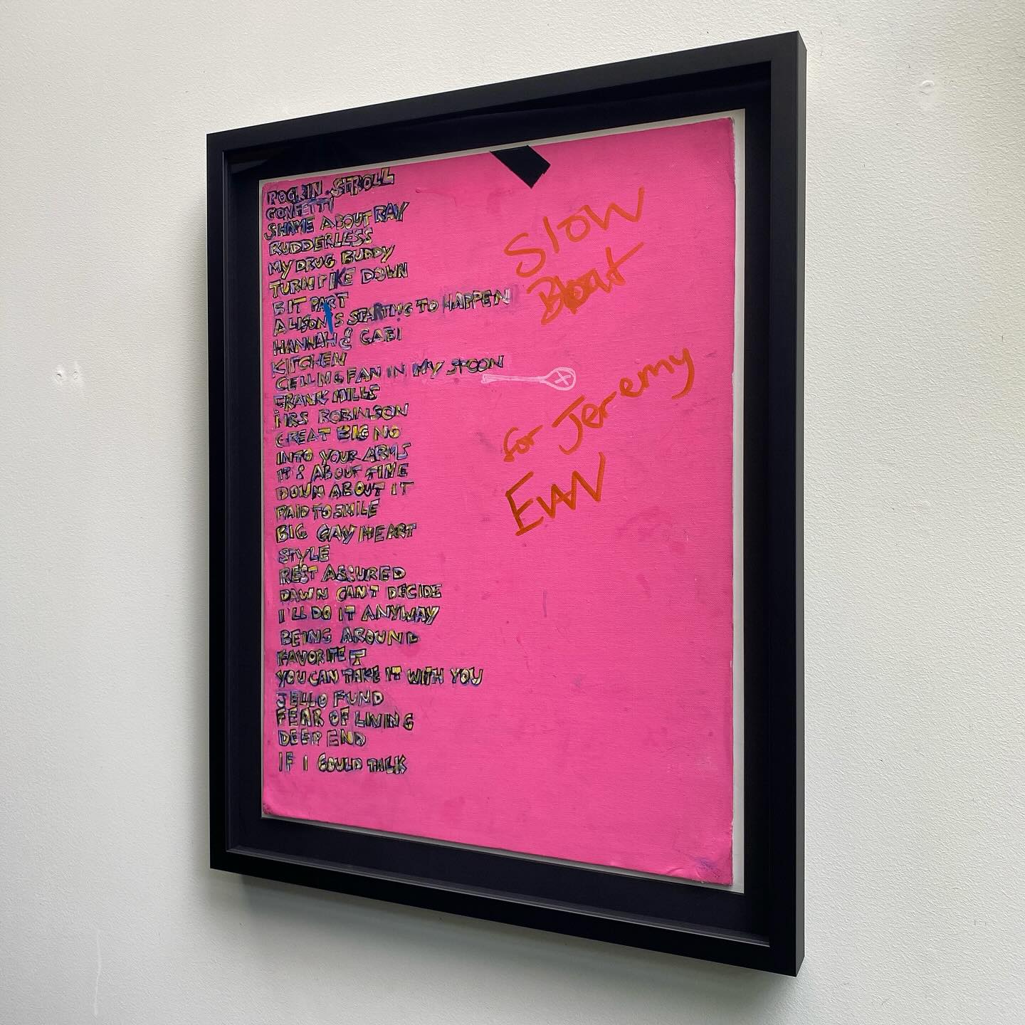 A recent frame up for the guys @slowboatrecords of a set list from the @thelemonheadsofficial show here in Welly. Looking awesome floating on black makes the image punchy as. Frame moulding supplied to us by Avon Framing Supplies. Am fairly sure I’ve had this album since the late 80’s and bought it brand spanking new from either Echo Records or the EMI shop that was on Colombo St. Sheez, coulda been from The Record Joynt at Atlantis Market. There’s a tear in my eye. Where does the time go!
#thelemonheads
#slowboatrecords
#setlist
#punkrock
#avonframingsupplies
#wellingtonframers
#newzealandframers