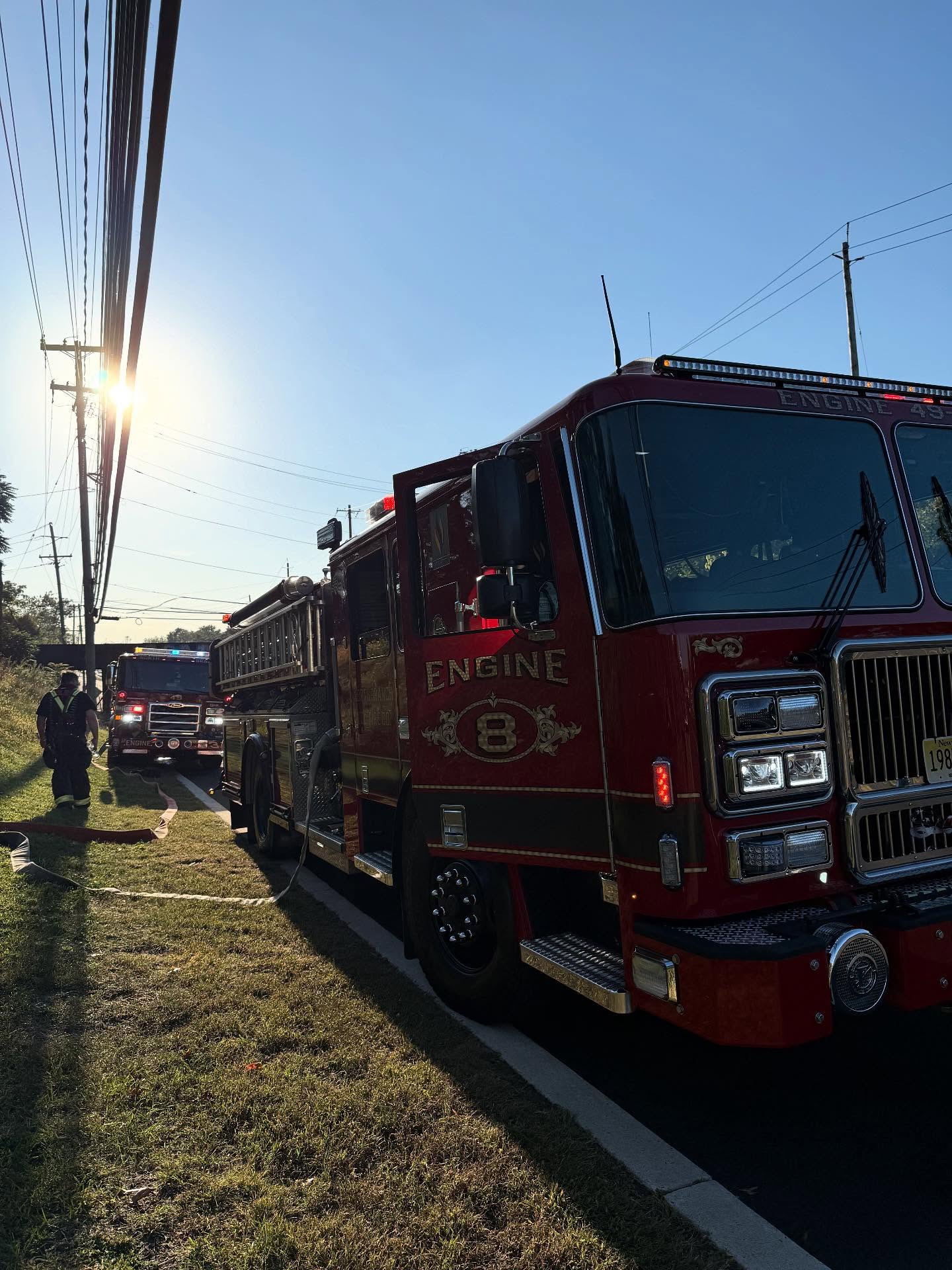 Yesterday, Engine 3 and Ladder 49 were clearing a fire alarm in Branchburg when North Branch was requested to assist at a brush fire along Route 202 in Bridgewater. Crews from Bradley Gardens and Country Hills Fire were on the scene of a brush fire burning alongside the railroad tracks. Engine 3 responded to the scene, and the Ladder 49 crew returned to pick up Engine 8. North Branch members assisted with containment and extinguishment on the east side of the railroad tracks by stretching 400 feet of booster line off the engines and utilizing multiple water cans. The fire was extinguished once utility crews secured the downed power lines and the railroad was shut down, allowing crews to operate. Deputy 49 and Utility 49 also responded to the scene and assisted. North Branch crews were clear of the scene in about 90 minutes.
