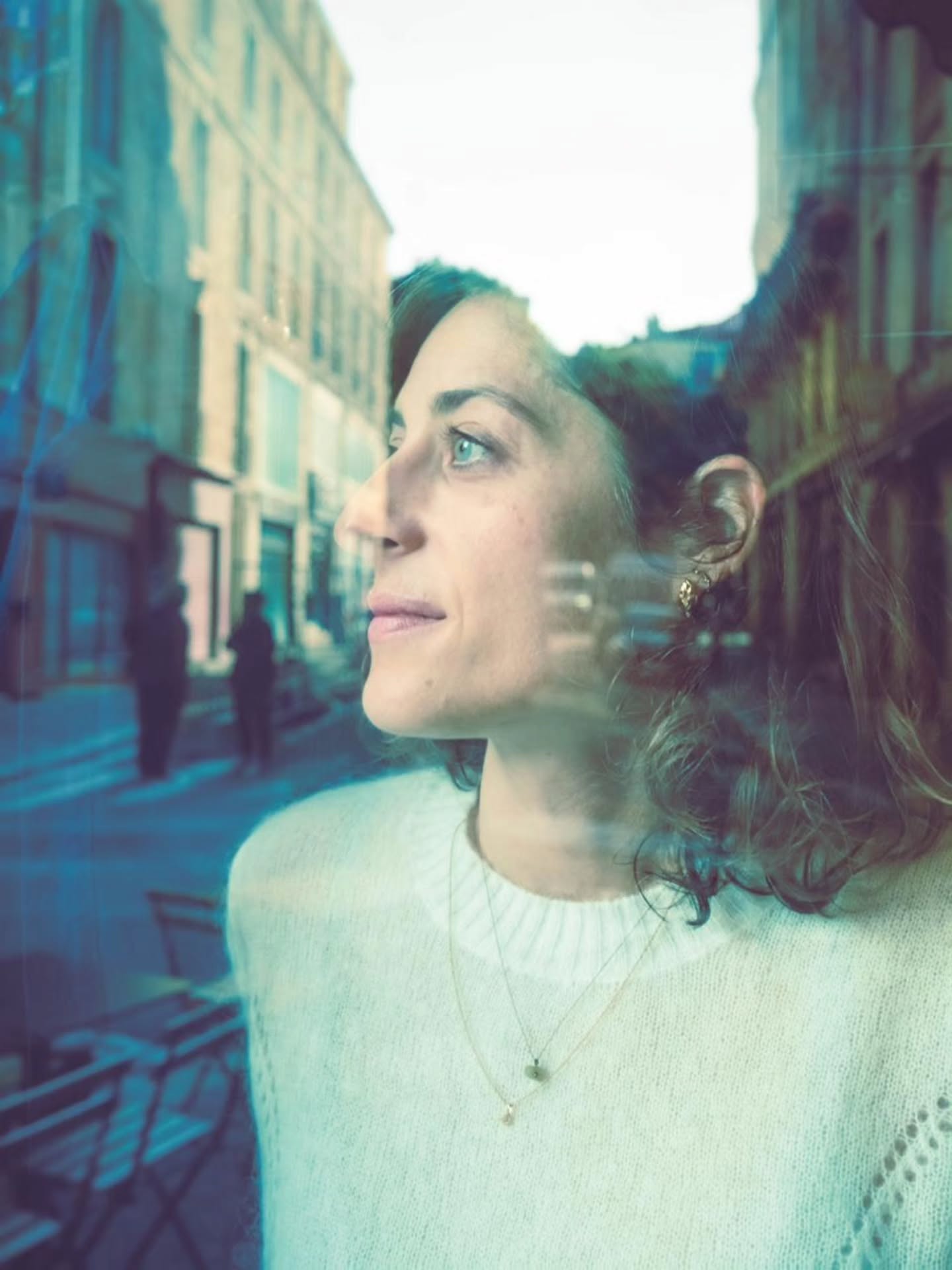 JULIA.
#portrait #photography #fuji #bordeaux
@julia_royon
@letoile_cantine