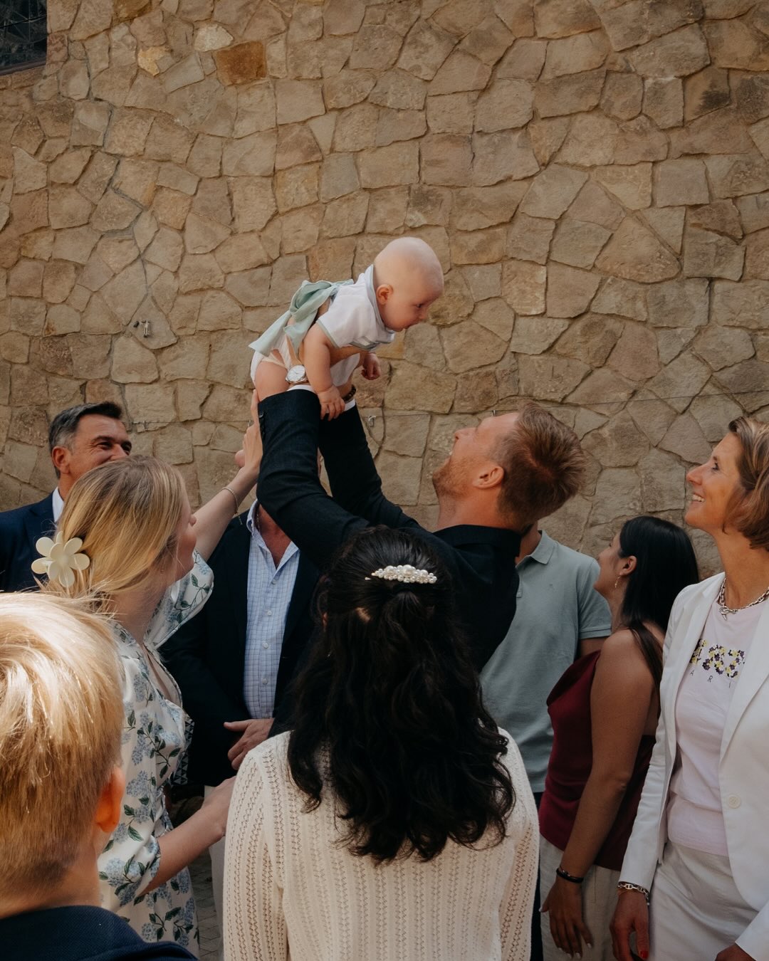 The final chapter of a beautiful September morning 💫 Join me as I celebrate laughter, hugs, and tiny tears of joy 🥹
I had the joy of capturing this beautiful baby’s baptism.
During these few hours, I simply blended into their story, letting each glance, smile, and hug shine naturally. The children played, the parents were relaxed… and the magic happened.
The ceremony took place at Comunitat Evangèlica Alemanya in Barcelona, a beautiful, light-filled space perfect for preserving these memories forever.
Moments like this remind me why I love capturing life’s celebrations: every hug, every smile, every little detail tells a story.
Special thanks to @cecibengtsson & @raphaeldlt for their trust and support 🫶🏻
#barcelonaPhotographer #baptismphotography #familyevent #lifestylephotography #MemoriesForLife #BarcelonaLife #FamilyMoments