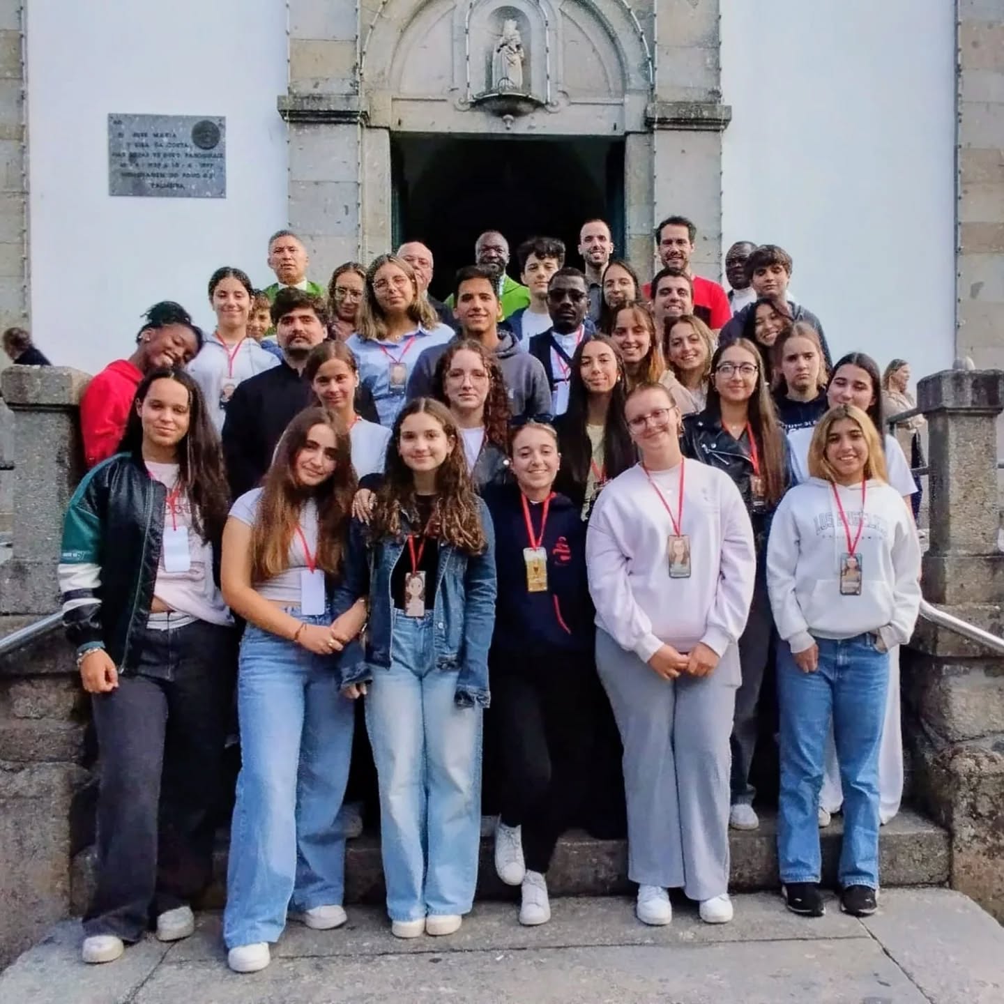 Shalom Amigos!!
Nos passados dias 26, 27 e 28 de setembro, decorreu o Mini GE de Braga, um fim de semana cheio de Cristo Jovem, repleto de fé, animação e comunhão entre muitos jovens!!
Aproveitamos para vos deixar aqui um excerto do que foi este momento único e muito especial!!
Abraço em Cristo ❤️💙