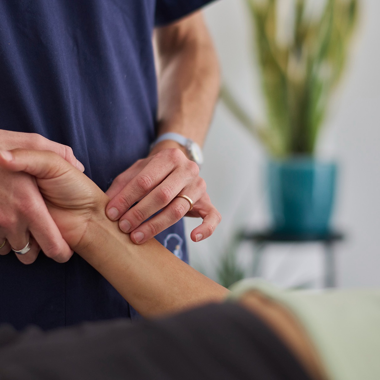 Why are you checking my pulse?
In Traditional Chinese Medicine, pulse diagnosis is an essential part of understanding where the imbalances lie in the body.
We use three fingers to palpate the radial arteries at the wrist, assessing six positions on both wrists to evaluate internal organ health. By feeling the pulse's rate, depth, and qualities—such as whether it is floating, deep, rapid, or thready—practitioners can determine the type and location of a pathological condition and monitor a patient's progress.
It's a quiet listening in from the practitioner to the patient. For most of my patients, you just take the opportunity to relax whilst I do all the hard work 😊
#pulsetaking #acupuncture #health #fiveelementsacupuncture #ancienthealthcare #tradtionalchinesemedicine