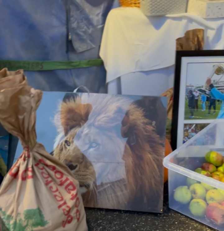 💜💜£8292!!!!💜💜
Raised for Weston Park Cancer Charity 💜
Just wow🥹 What a brilliant night we had at this years harvest auction! The donations were honestly top notch and despite the storm we’ve managed to raise more than double what we raised last year! So thank you, thank you, thank you from the bottom of our hearts, same time next year! 💜