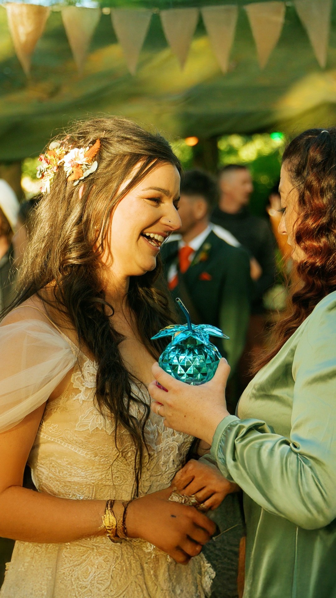 One of the more interesting weddings I've ever filmed... Featuring the most majestic pug! Super fun time with P&O at #michelmershbarn
-
-
-
-
-
-
-
-
#michelmershwedding #ukweddingvideographer #weddingfilmmaker #hampshireweddings #eastsussexwedding #sussexwedding #londonweddingvideo #londonweddingvideography