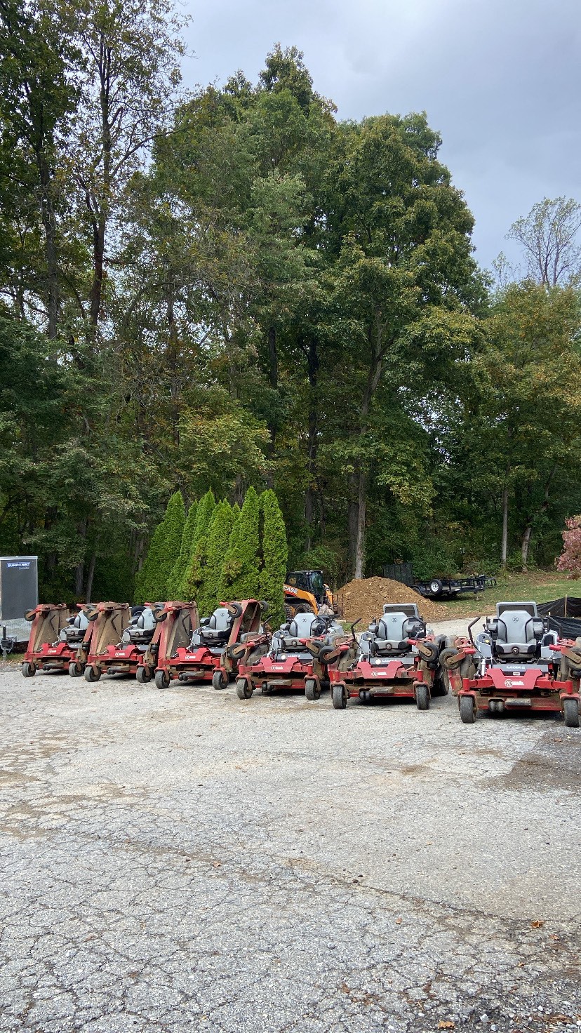 Sharp blades for the Exmark mowers! 60 feet of mowing coverage for pure efficiency #willspropertymaintenance #wpm #exmark #exmarkmowers #exmarklazerz #lawnmaintenance #lawncare #treeandlawncare #propertymaintenance #reel #chestercounty #avongrove #downingtownpa