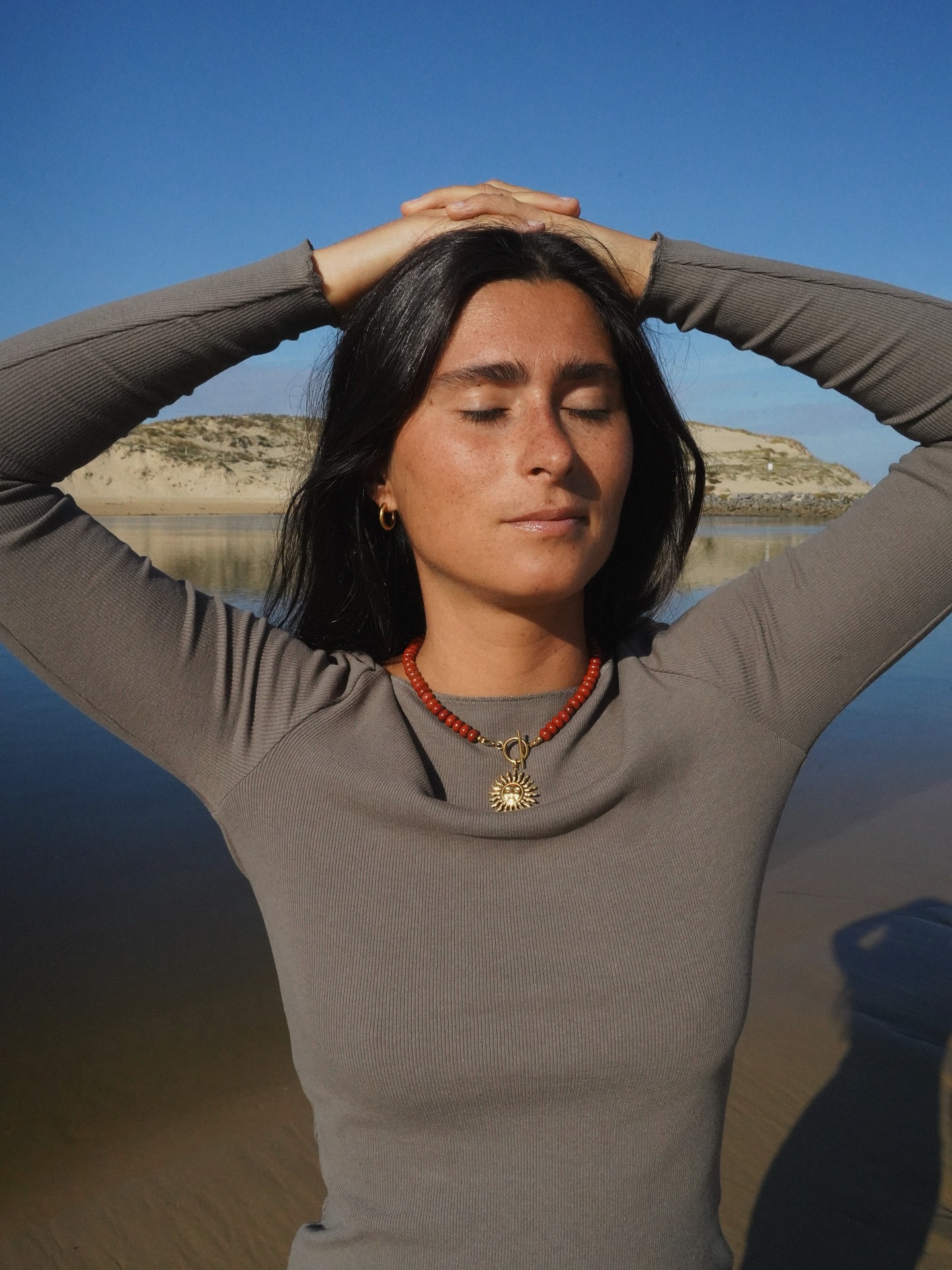 La nouvelle collection sera en ligne demain à 17h ! 🌺