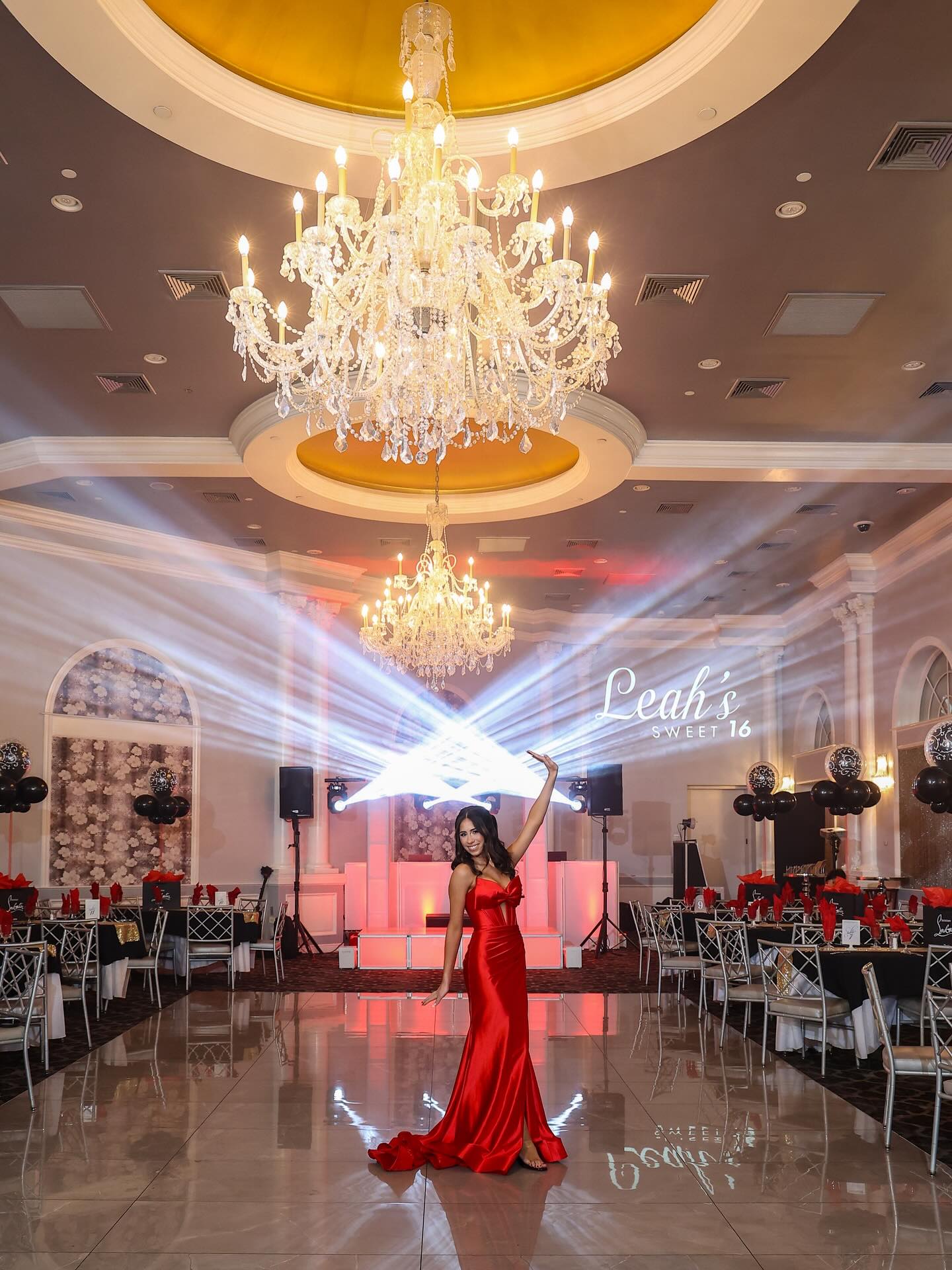 Just getting the party started with Leah in her beautiful sweet 16 tonight!
Dj: @e2dj @alexe2dj
Photo: @evpaffairs
Decor: @balloonsplusstatenisland
Venue: @islandchateau
#sweet16 #statenislandparty #sweet16party #statenislandny #birthdaygirl #sweet16❤️ #sweet16dress #happybirthday #statenislandnewyork #statenislandadvance #statenislandcatering #notyouomscatering