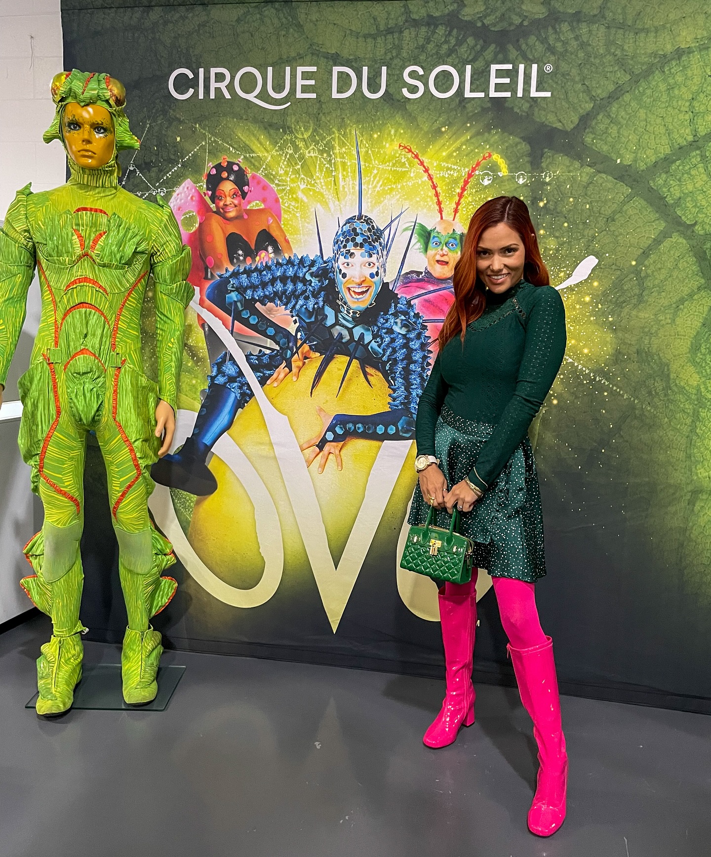 90minutes of pure magic and heart pumping, This is some of the feelings the audience can expect to experience during the @cirquedusoleil @ovo.cirquedusoleil spectacle. You know a show is pretty amazing when it’s over and you didn’t feel the time passing by and you still have a little taste for more.
OVO combines culture, the magic of the circus and jaw dropping presentations. Based in the vibrant world of insects, the family friendly show is a great time for all ages. Little ones definitely loved the colorful insect characters and grown ups like myself were stunned with the acrobatic and aerial performances.
The show features 54 performing artists from throughout the world and it showcases high-energy acrobatics, including aerial silk performances, trapeze acts, contortion, and hand balancing with a Brazilian inspired soundtrack.
The story line of OVO is a romantic one, believe it or not. It depicts the love story between a quirky blue insect and an adorable lady bug and the Giant egg, aka OVO in Portuguese, symbolized the fragility of life and the need to nurture the next generation.
#cirquedusoleil #OVO @bozaagency thanks for the tickets.