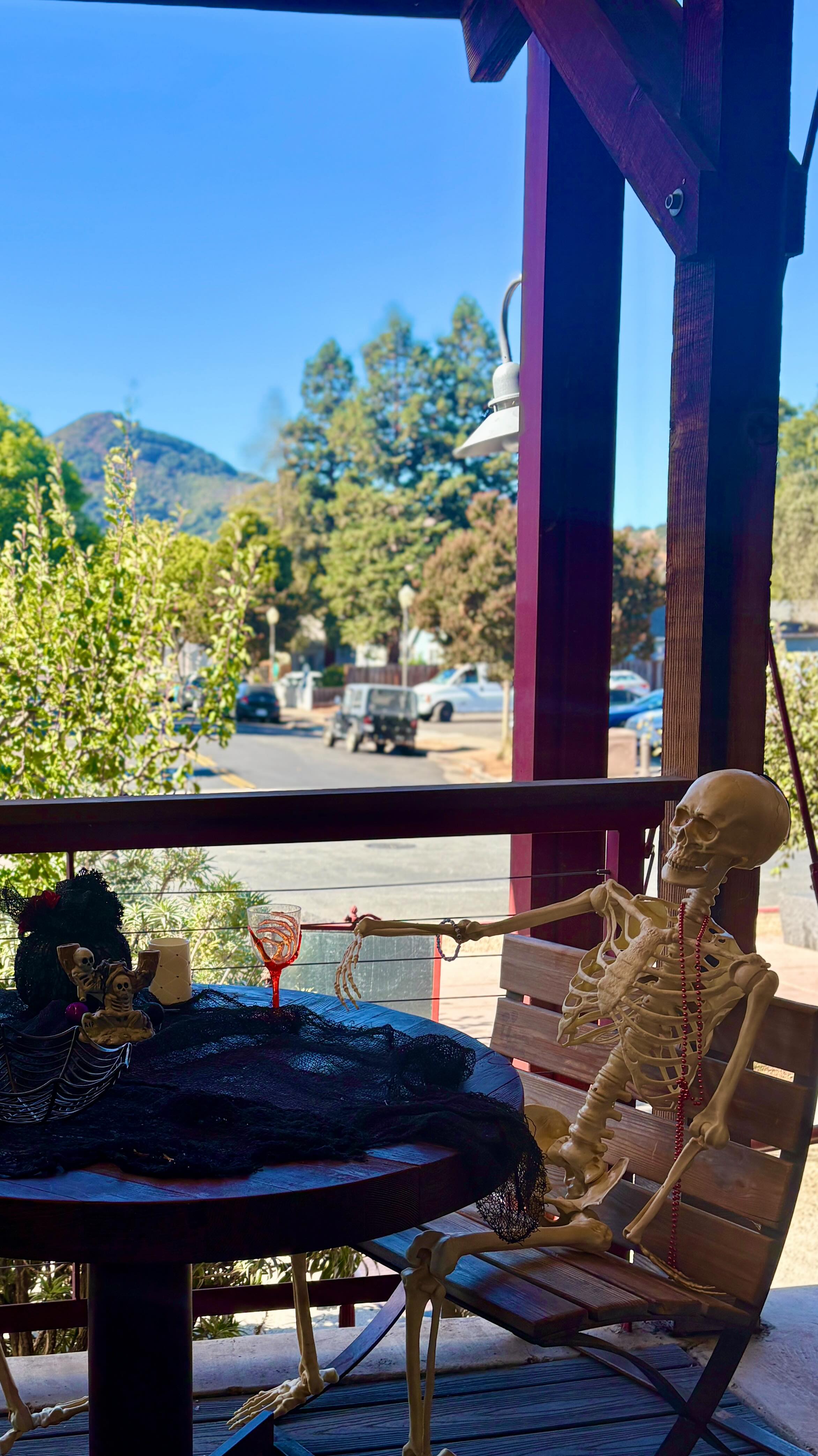 It’s spooky season here at The Granary! 🎃
Come explore our autumn decor and get in the spirit of the season. 👻🍁
- @visitmorganhillca @mhcoc @destination_downtown_mh