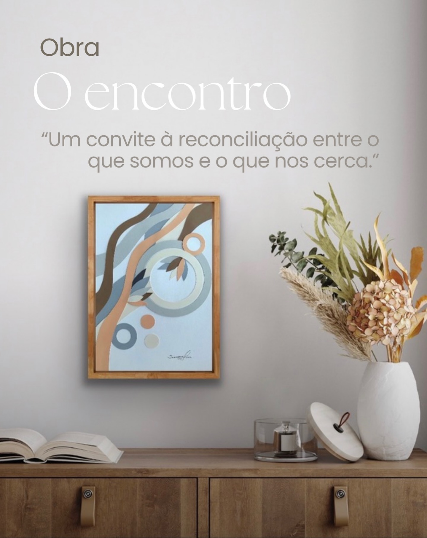 O encontro
Tamanho 32cmx23cm
Nesta obra, as folhas que se movem em direções opostas encontram-se no centro do portal.
Elas vêm de diferentes planos, mas seguem o mesmo fluxo, o da vida que conecta, acolhe e transforma.
Neste diálogo entre o dentro e o fora, o tempo se suspende, e o encontro acontece no espaço da alma.
Um convite à reconciliação entre o que somos e o que nos cerca.
Este encontro é acima de tudo um encontro com nós mesmos, onde nos conectamos com o fluxo de nossas vidas e nos adaptamos a ele.
Autoconhecimento, conexão, aceitação e serenidade.
Um bom caminho para a felicidade!
E você, já se percebeu em um momento como este?
Conta pra mim!
#arte #artebrasileira #colagem #presentecriativo #artecomsignificado
