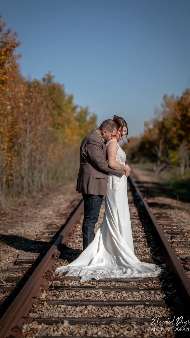 ✨ Alex & Jenna ✨
October 2, 2025 | @freespiritranch_eventvenue
From a misty morning to the warmth of the sun breaking through, their wedding felt like something out of a love story. Surrounded by family and friends, they vowed forever and began their next chapter together.
Love always wins. ❤️
#ForeverStartsHere #WeddingVibes #BrideAndGroom #FreeSpiritRanch #WeddingGoals #LoveInTheAir #ModernLove #CoupleGoals #JustMarried #WeddingInspo