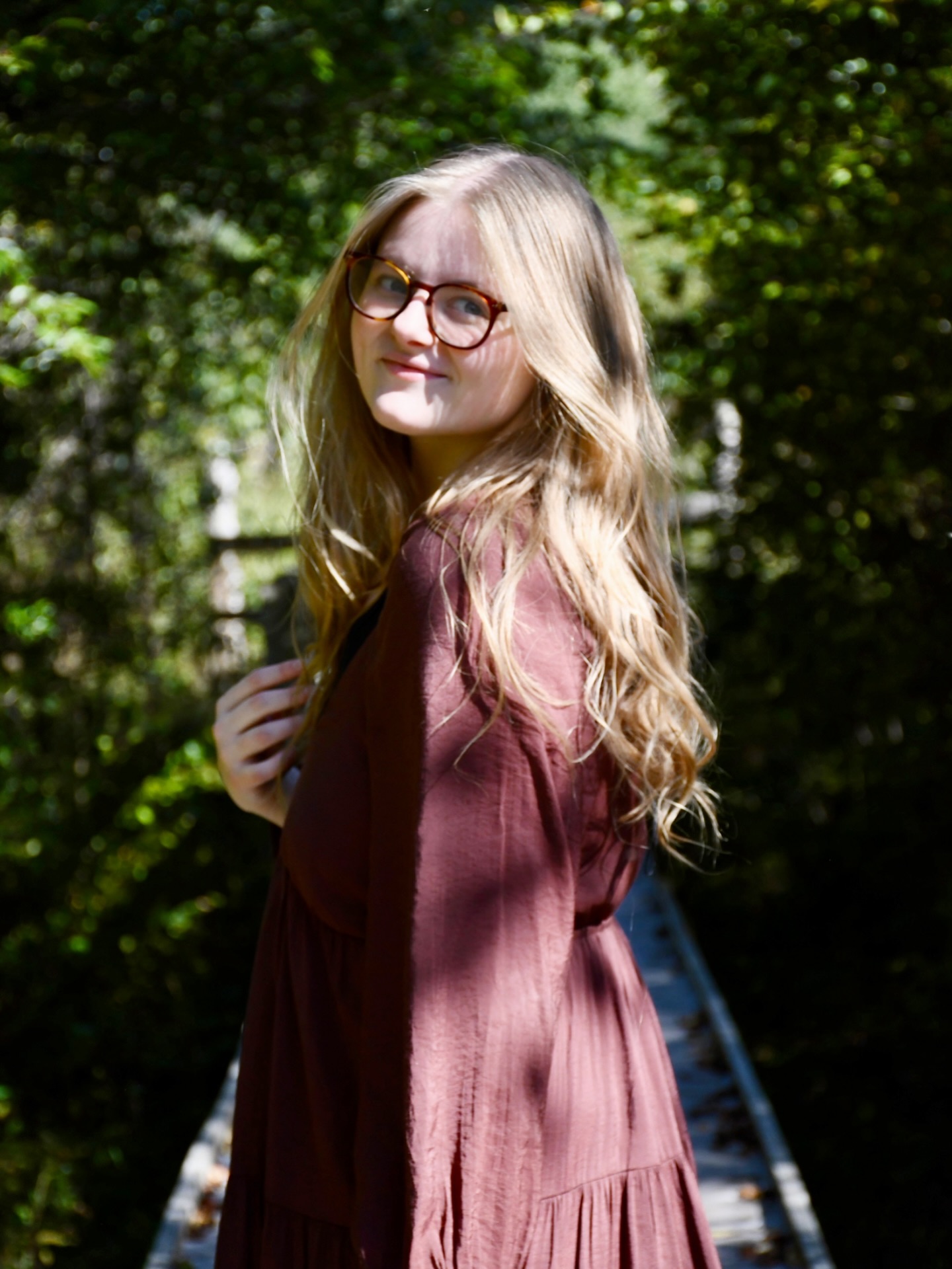 Hi friends, I’m Julia — founder of Élevé Luxe Media, and I’m so grateful to finally share this long-awaited dream with you. 🤍
For years, I’ve had the privilege of working alongside small businesses, nonprofits, and churches, watching passionate people pour everything into their mission. What I noticed was simple: so many have powerful stories, but not always the support or strategy to amplify them.
With a B.A. in Journalism and a Master’s in Brand Communications, I’ve learned how powerful storytelling and strategy can be when they’re used with purpose.
That’s why Élevé Luxe Media was created —
to elevate purpose-driven brands with intentional marketing, impactful storytelling, and excellence rooted in service.
Élevé Luxe Media is a digital marketing agency created to give purpose-driven brands the visibility, strategy, and excellence they deserve.
We exist to bridge the gap between passion and presentation, helping those who serve others, be seen.
Whether it’s social media, branding, or content creation, Élevé Luxe Media is here to bring visions to life beautifully, professionally, and purposefully.
This journey has been shaped by faith. Over the past year, God has been preparing and stretching me for this very moment. And now, with open hands, I’m stepping into this calling — to serve those who serve others.
🌐 Visit our website to learn more: www.eleveluxemedia.com
Welcome to Élevé Luxe Media — where vision is elevated with purpose.
#EleveLuxeMedia #SmallBusinessMarketing #NonprofitSupport #ChurchMedia #FaithInBusiness #PurposeDriven #ChristianEntrepreneur #NewBeginnings