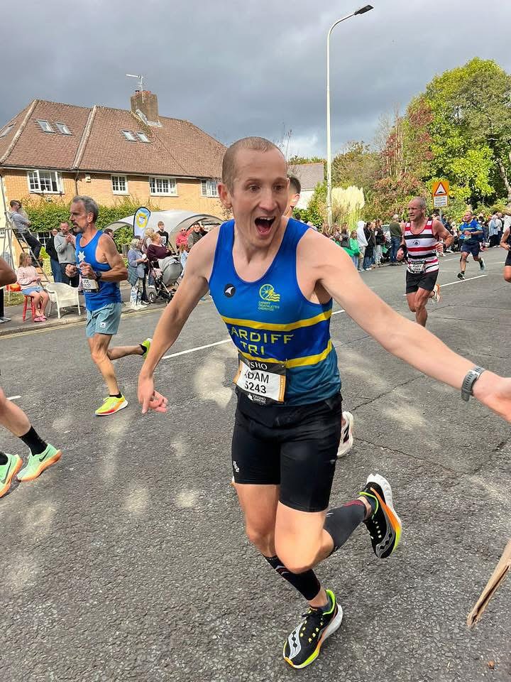 🏅 Medal Monday 🏅
Huge weekend for the club at Cardiff half marathon!! 🤩 We had over 20 members racing on Sunday and everyone was awesome 💪🏽👏🏼. I know we had lots of PBs out there too 🔥
Also thank you to everyone from the club who was there to support 🫶🏻 I’m sure everyone appreciated it when they were running up that last ‘slope’ 😂
On the Saturday @jenny.slocombe.3 completed the Gower 50 mile ultra in STORM AMY 🤯🤯🤯 absolutely INCREDIBLE!! Well done Jenny! 💥
💛💙🖤
#cardifftriathletes #cardiffhalfmarathon #oysho #trailrunning #gower50mileultra #stormamy