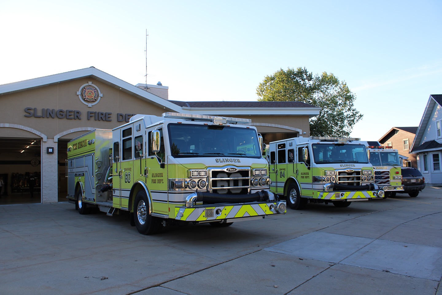 🚒🔥 Don’t miss Slinger Fire Department’s Open House TONIGHT at 6:00 PM! 🔥🚒
We’ve got lots of awesome things to see and do — fun for the whole family!
👕 Grab a FREE SFD T-shirt
🚒 Enter for a chance to win a ride home in a firetruck!
🧁 Enjoy a sweet treat!
Come on down, check out our station, and meet your local firefighters — we can’t wait to see you!