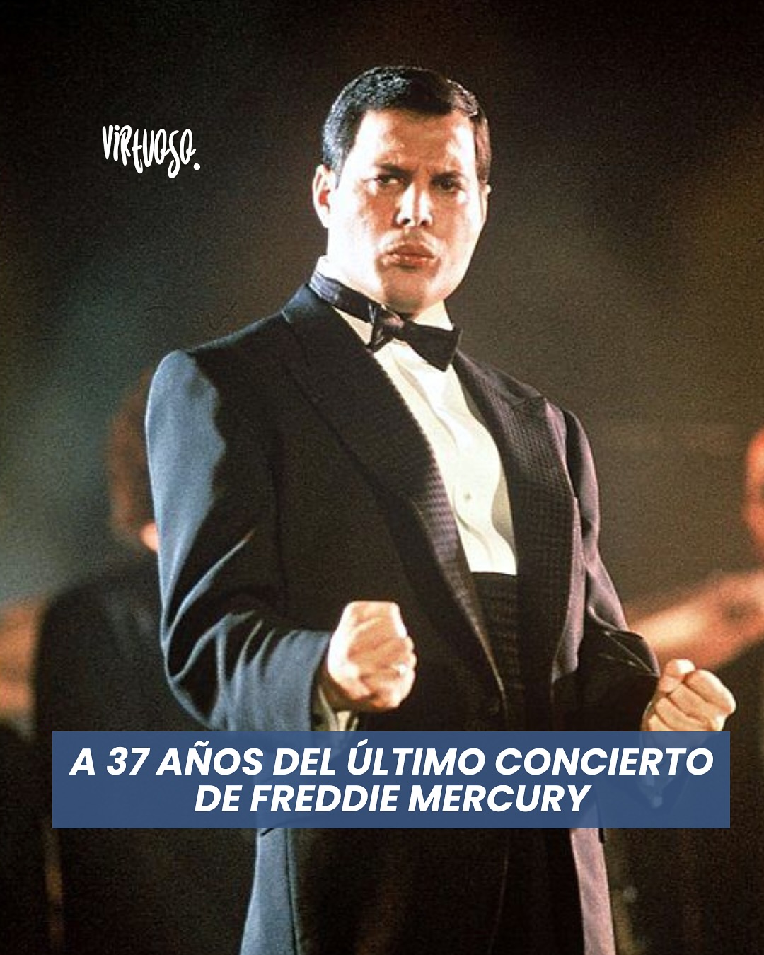 Un día como hoy, pero de 1988, el legendario Freddie Mercury dio su último concierto junto a Montserrat Caballé, en Barcelona, donde interpretó los temas "The Golden Boy", "How Can I Go On" y "Barcelona".
#Queen #freddiemercury #music