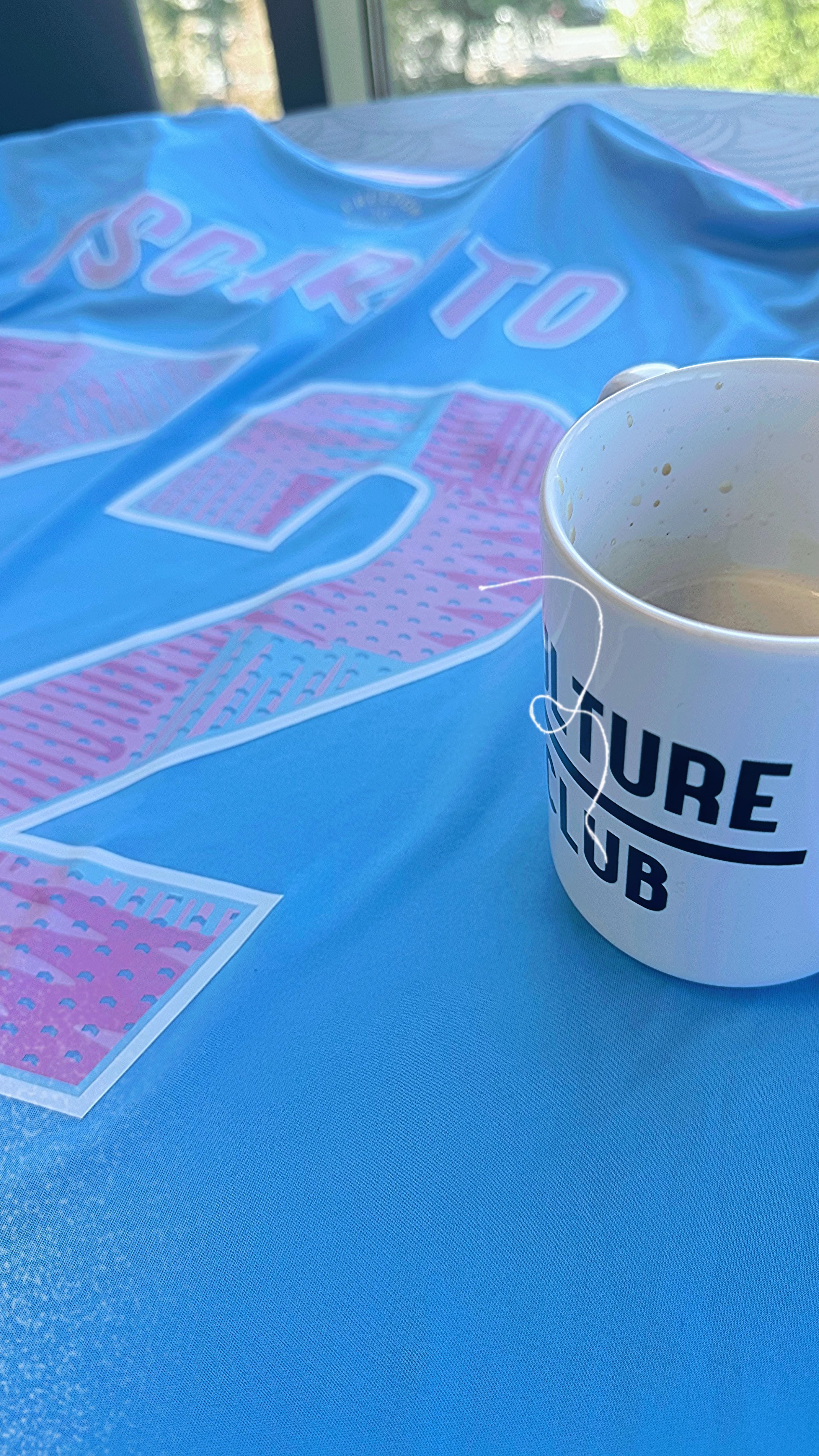 Ta-da!
Lincoln Bye Oh 👕📱