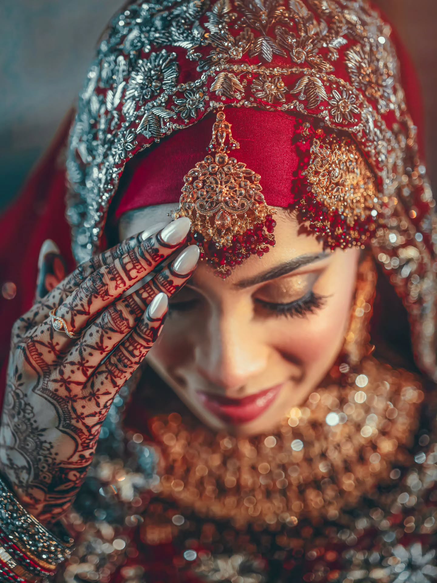 قَبِلتُ النِّكَاحَ
Congratulations to Zaynab and Osama
May Allah swt bestow his blessings upon you.
Wishing you both a beautiful journey Aameen.
Photography @creativecapturesuk
Cinematography @creativecapturesuk
Hair and Makeup @sadiarashidmua
#photography #2025 #weddingmakeup #wedding #weddinginspiration #couple #couplegoals
#photography #weddingphotography #bride #groom #pakistanifashion #mehndi #jewelry #cine #cinematography #weddings #nikkah #bridalmakeup
#bridestory #groomsmen