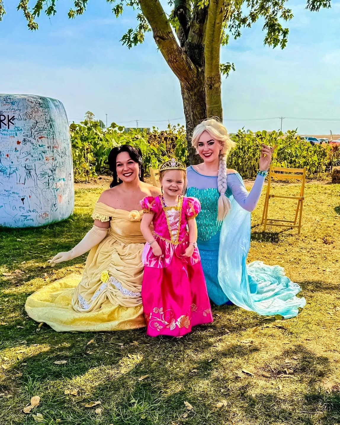 ✨🎃 Calling all little heroes, princesses, and dreamers… Capes & Crowns event is happening this Saturday at the farm — and it’s pure magic! 👑🦄
Step into a storybook and meet Princess Belle, Queen Elsa, and the dashing Prince Jared with his real-life unicorn – Parker! 🦄✨ PLUS, everyone’s favorite web-slinger 🕷️ Spiderman will be swinging by for a visit!
Get ready for enchanting meet-and-greets, magical photo ops, and unforgettable fall memories with the ones you love most. 🍂📸
🗓️ Character Meet & Greet: Saturday, 10/11 Only | 11AM–2PM
📍 16727 Airport Rd, Clinton
⏰ Farm Hours: Thurs–Sun | 10AM–5PM
🎟️ Don’t let this magical day pass you by — join us for a fairy-tale fall adventure at the farm! 🌟👑🍁