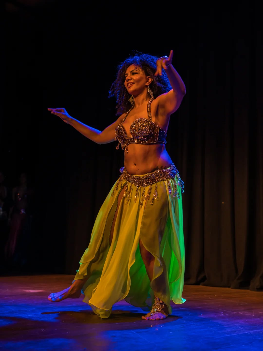 Images from our Magic Hafla, show staged at the Sean O'Casey Theatre on the 5th of October 2025. Artistic and Executive Production by Cida Arcanjo. Photos by Zofia J Photography.
✨💃✨
Get ready for our next event: A Night At The Harem 2026
🔥🔥🔥
#bellydance #lovebellydance #bellydancequeens #dublinbellydance #yallabellydance