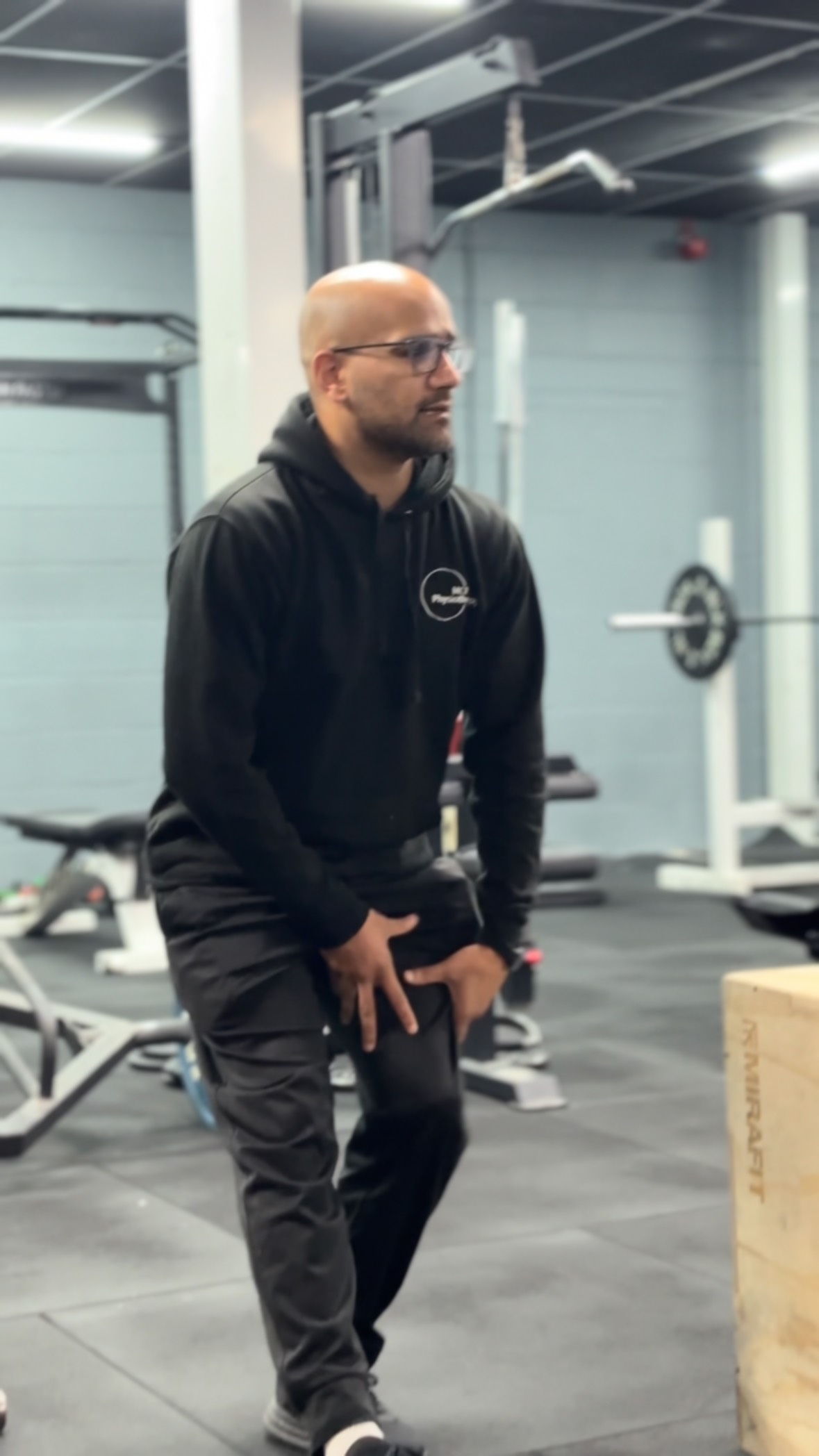 Mastering the Basics: Stretch & Hinge Before You Lift
We believe that strength starts with movement mastery. In this session, teens at @wayfareracademy learned how to properly stretch and hinge before lifting weights, building the foundation for safe, powerful, and effective training.
Our goal at @mcrphysiotherapy is to help everyone develop body awareness, prevent injuries, and gain the confidence to move well before they move heavy. Follow for part 2. #manchester #mcrphysiotherapy #injuryprevention #mma #strenthtraining #mechanics