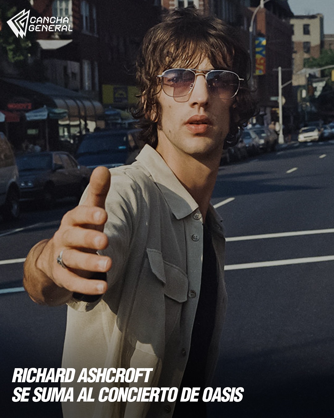 ¡Se logró 🙌🏼!
@dgmedios productora a cargo del histórico regreso de Oasis a Chile, acaba de confirmar a Richard Ashcroft como invitado especial. El ex vocalista de The Verve, repasará los clásicos himnos de la banda y los éxitos de su carrera solista. La noche del 19 de noviembre en el Estadio Nacional, será épica para los fans del britpop 🇬🇧
Las entradas se encuentran agotadas. 
#Oasis #OasisenChile #RicharsAshcroft #TheVerve