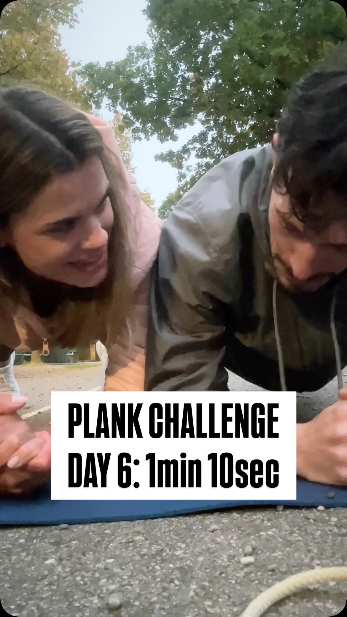 30 DAY- PLANK CHALLENGE
TAG 6: 1min 10sec
SPECIAL GUEST: @leckdesma 😍sebiiiiii!!!
👉 Videos werden jeden Tag gepostet, max. 3min möglich - also ab dann jeweils selbständig weiterplanken😁💪
#joyfit #joyfitbydesire #plank #plankkchallenge #outdoortraining #joyfitmachtsinn #workout #fitness #sport #training #outdoorworkout #outdoorfitness #outdoortraining #outdoortrainingzurich #outdoorworkoutzurich #outdoorfitnesszurich #fitnesstraining #fitnesstrainerin #personaltrainerin #personaltraining #grouptraining #bootcamp #outdoorbootcamp #zollikon #zollikonzürich #fitness #fitnessmotivation #fitnesslife #fitnessaddict #fitnessgoals