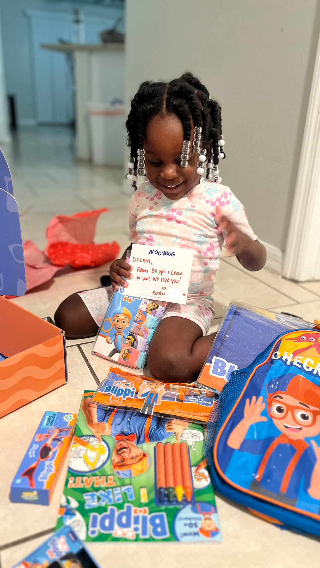 Full circle moment 🧡
A few weeks after our family night out to see Blippi (not the best sound system and all 😅), @zaia.dream received her very first PR package straight from Blippi and his team! 🥹🎁
Huge thank you to the one who made this surprise happen (you know who you are 💕). The package came loaded with all things Blippi backpack, toothbrush, Meekah outfit, coloring book, shades, and more!
Our girl’s influencer era has officially begun 😎✨ Thank you team @blippi & @blippiontour #ZaiaDream #BlippiOnTour #ToddlerJoy